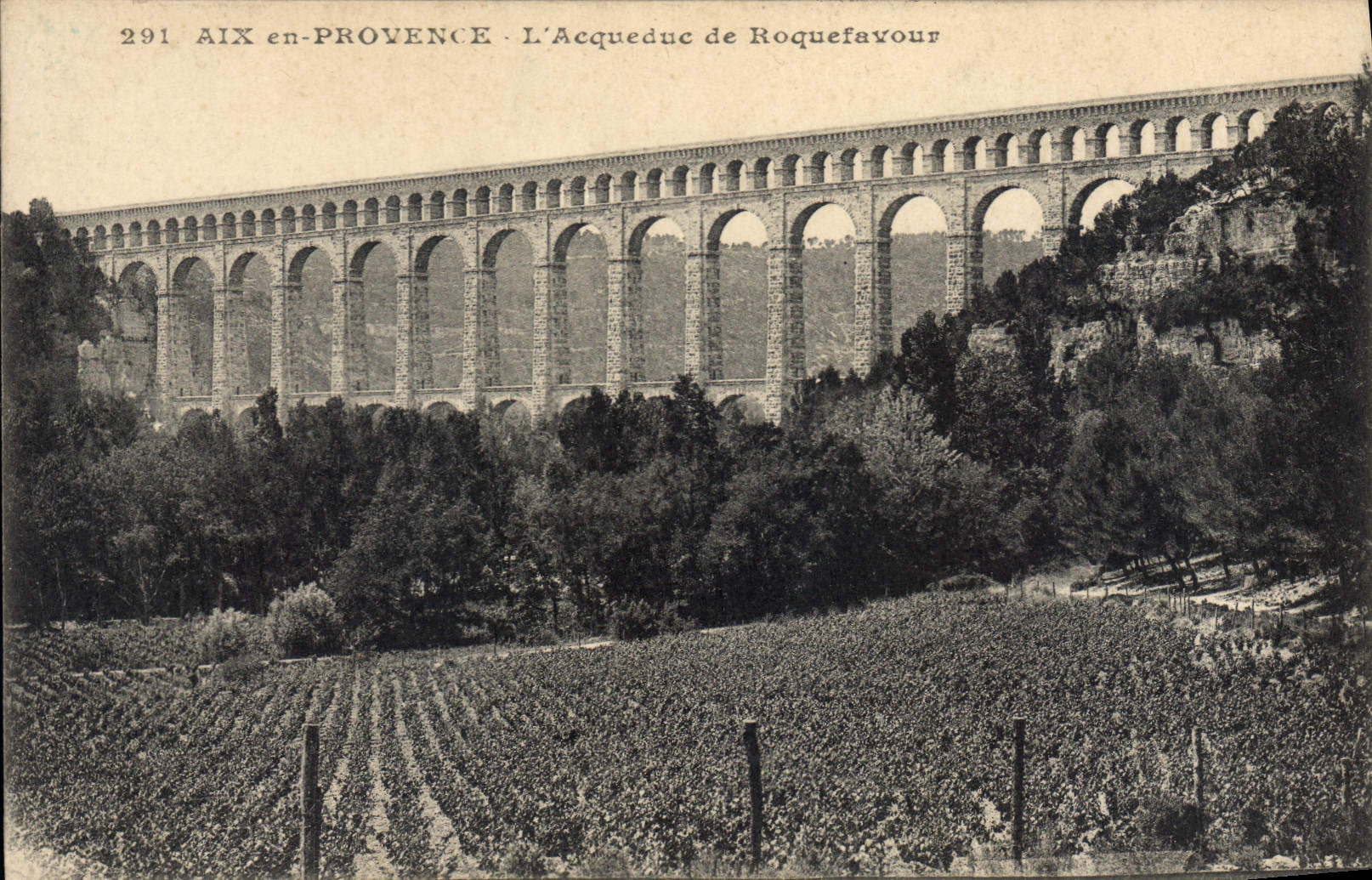 CPA Aix en Provence l'Aqueduc de Roquefavour 
