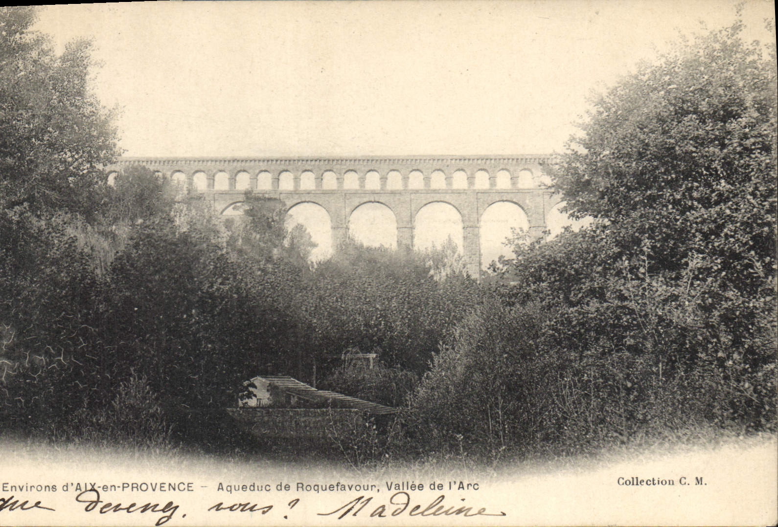 CPA Environs d'Aix en Provence Aqueduc de Roquefavour Vallee de l'Arc 