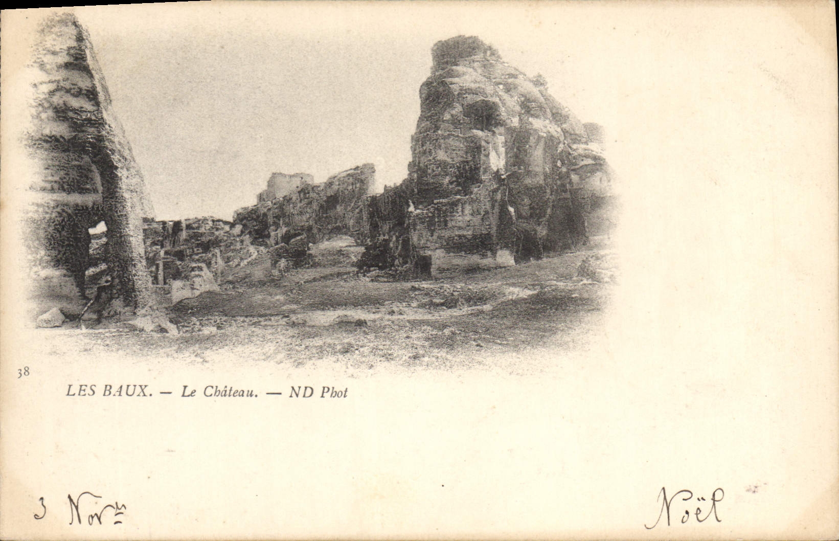 CPA Les Baux Le Chateau 