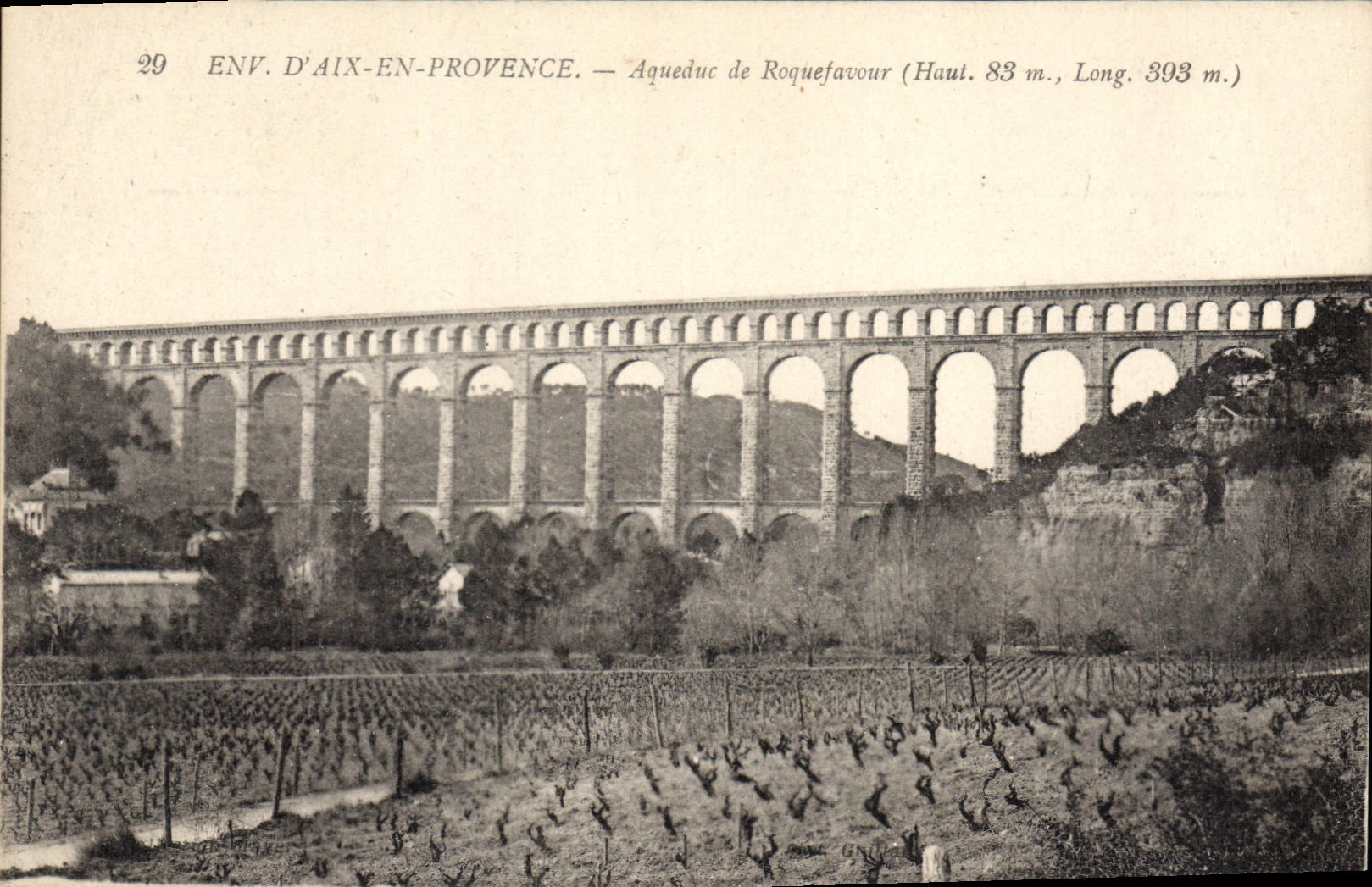 CPA Environs d'Aix en Provence Aqueduc de Roquefavour