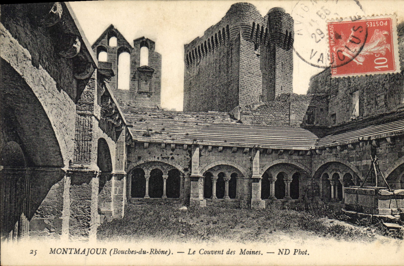 CPA Monmajour Bouches du Phone Le Couvent des Moines 