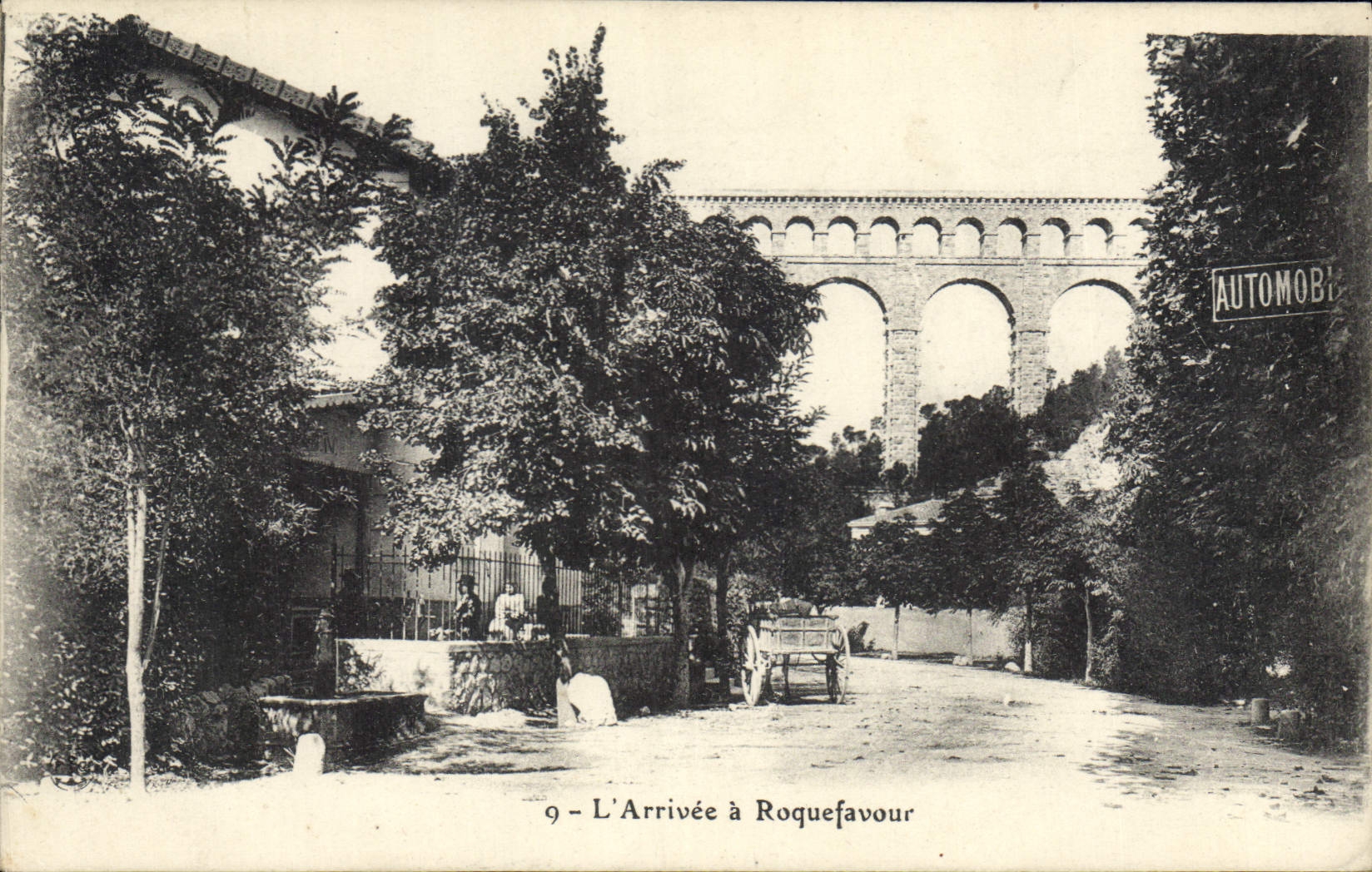 CPA L'Arrivee a Roquefavour 