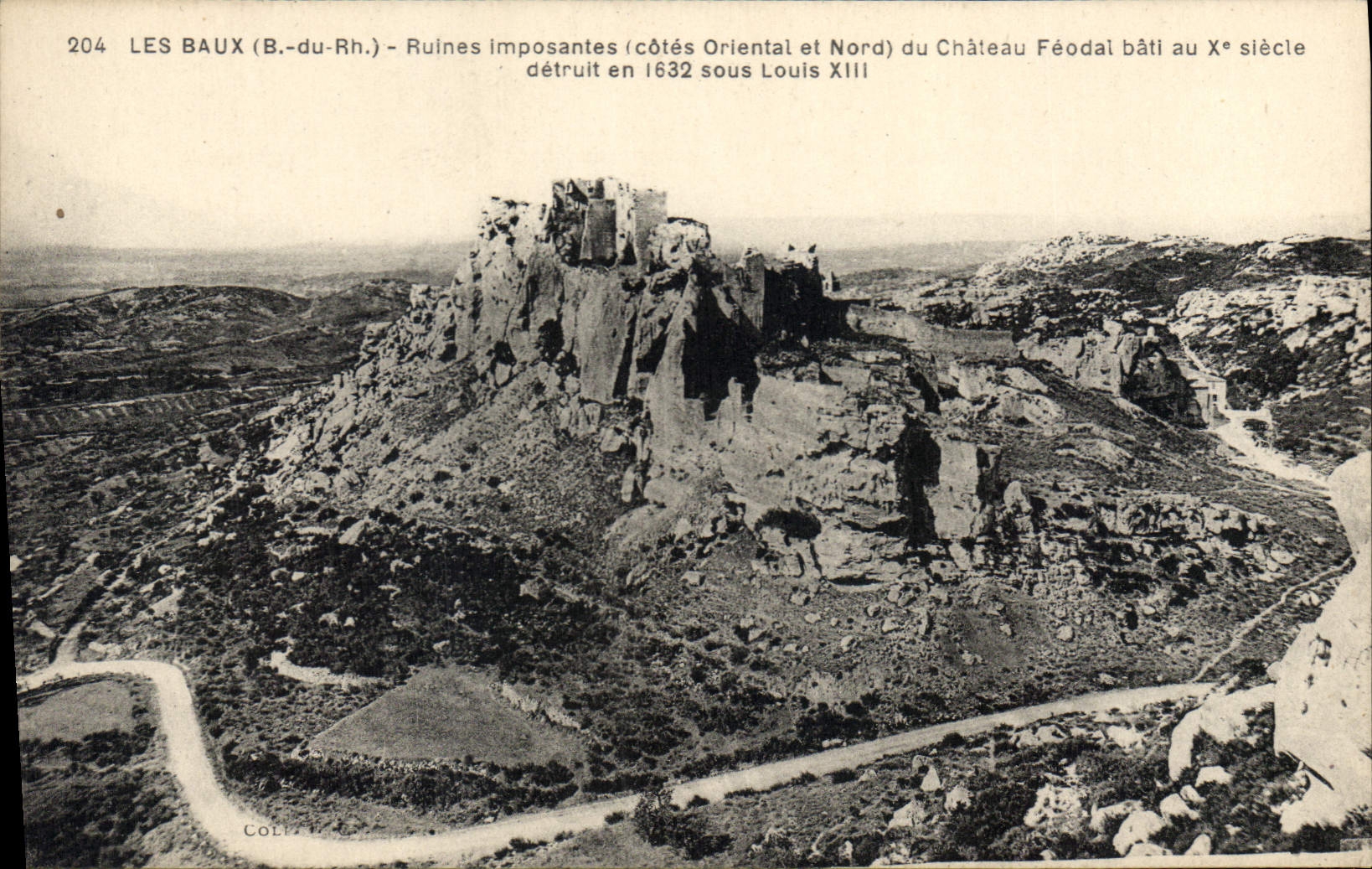 CPA Les Baux Ruines imposantes cote Oriental et Nord du Chateau Feodal