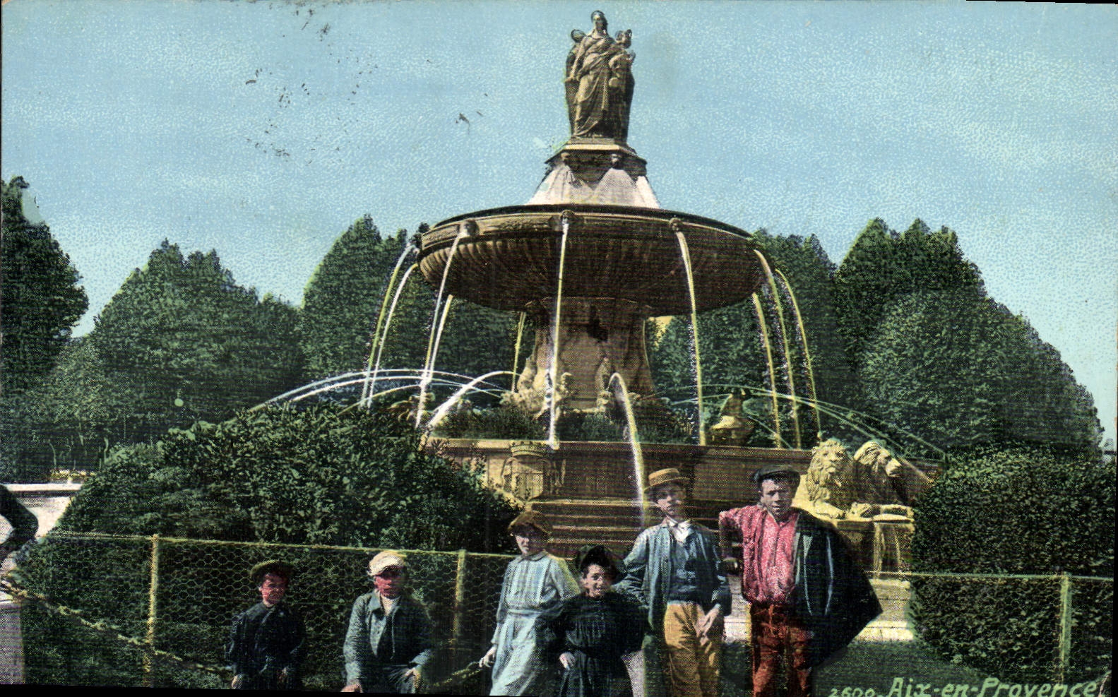 CPA Aix en Provence Fontaine monumentale Enfants