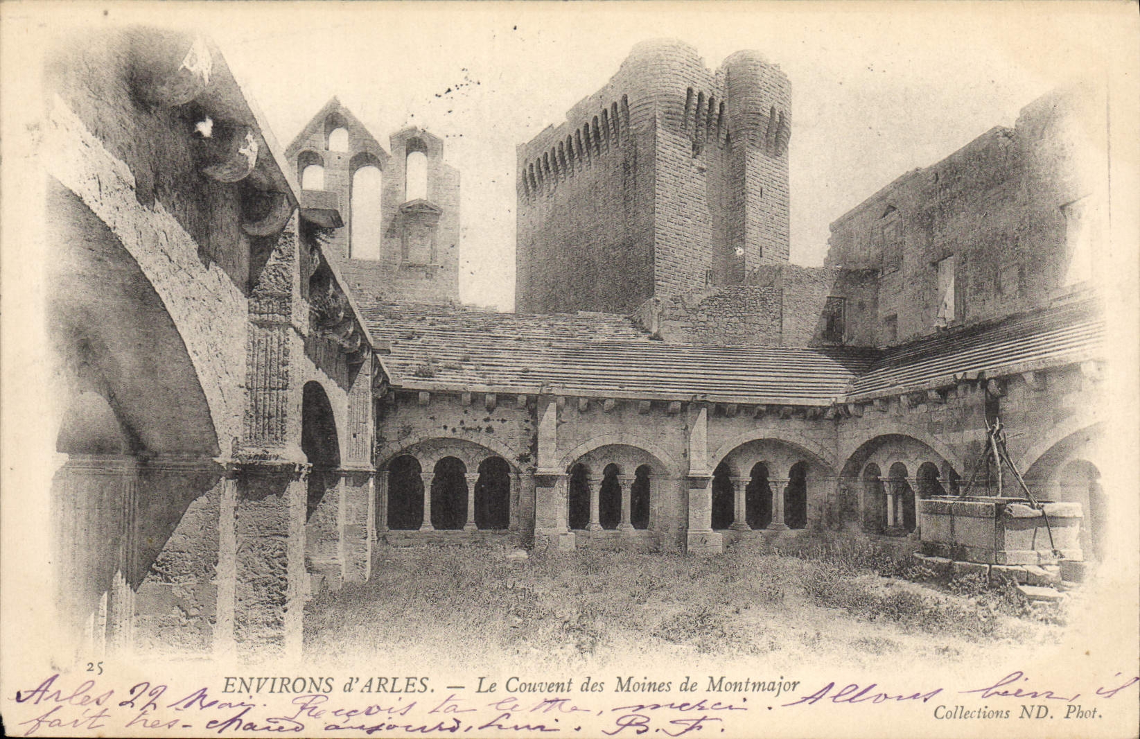 CPA Environs d'Arles le couvent des Moines de Montmajor 