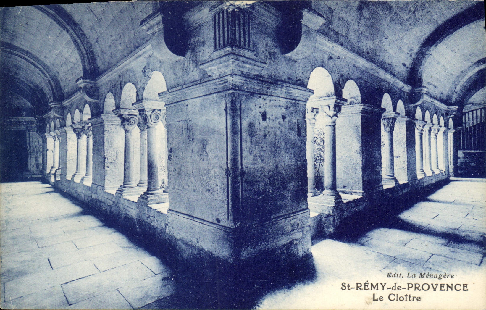 CPA St REMY de Provence  Le Cloitre 