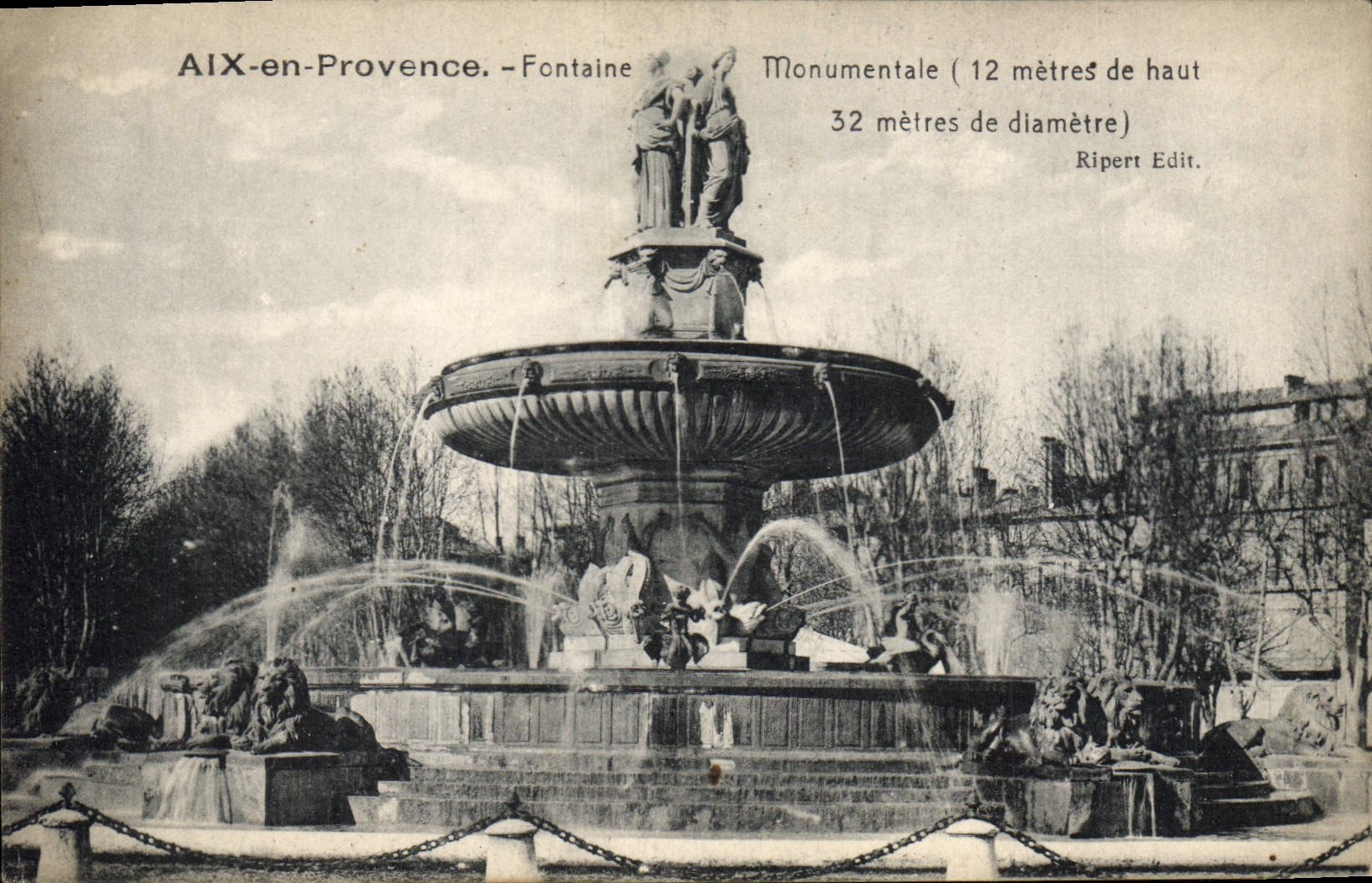 CPA Aix en Provence Fontaine Monumentale 