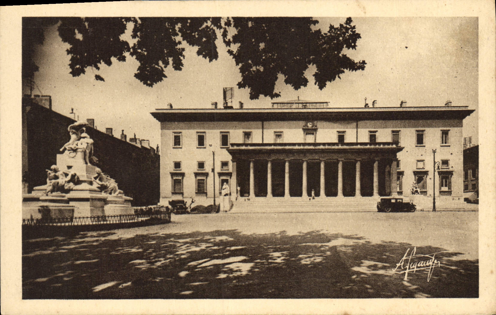 CPA Aix en Provence Palis de Justice et Monument de Mirabeau Law Court and Mirabeau Monument 