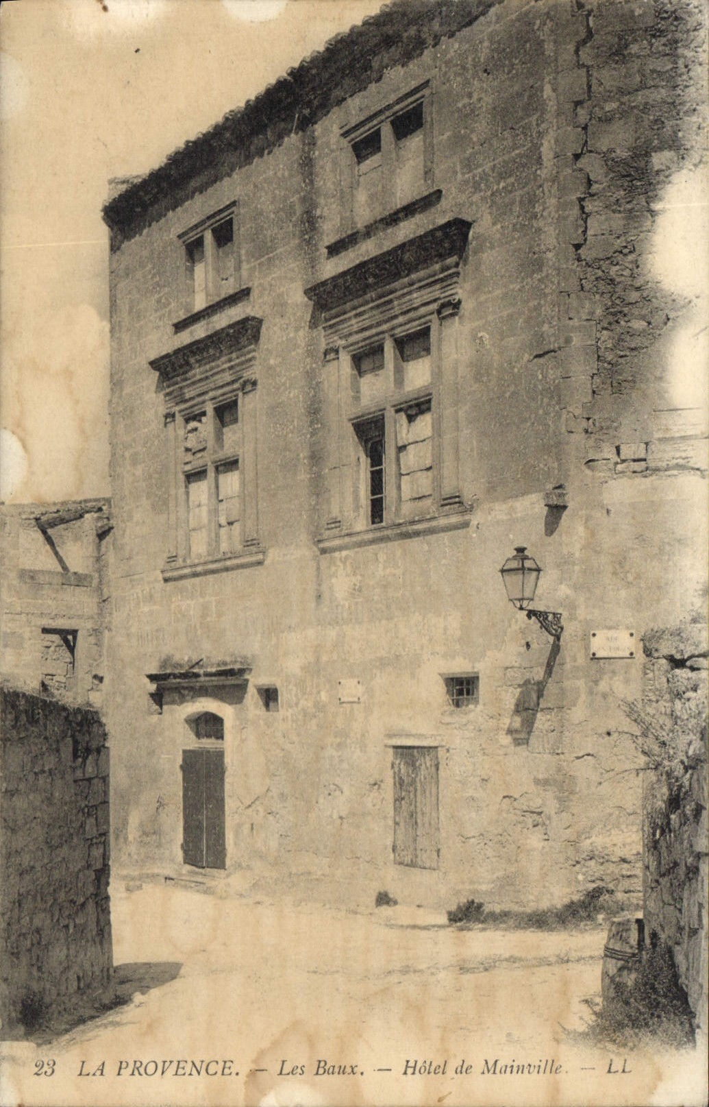 CPA La Provence les Baux hotel de Mainville
