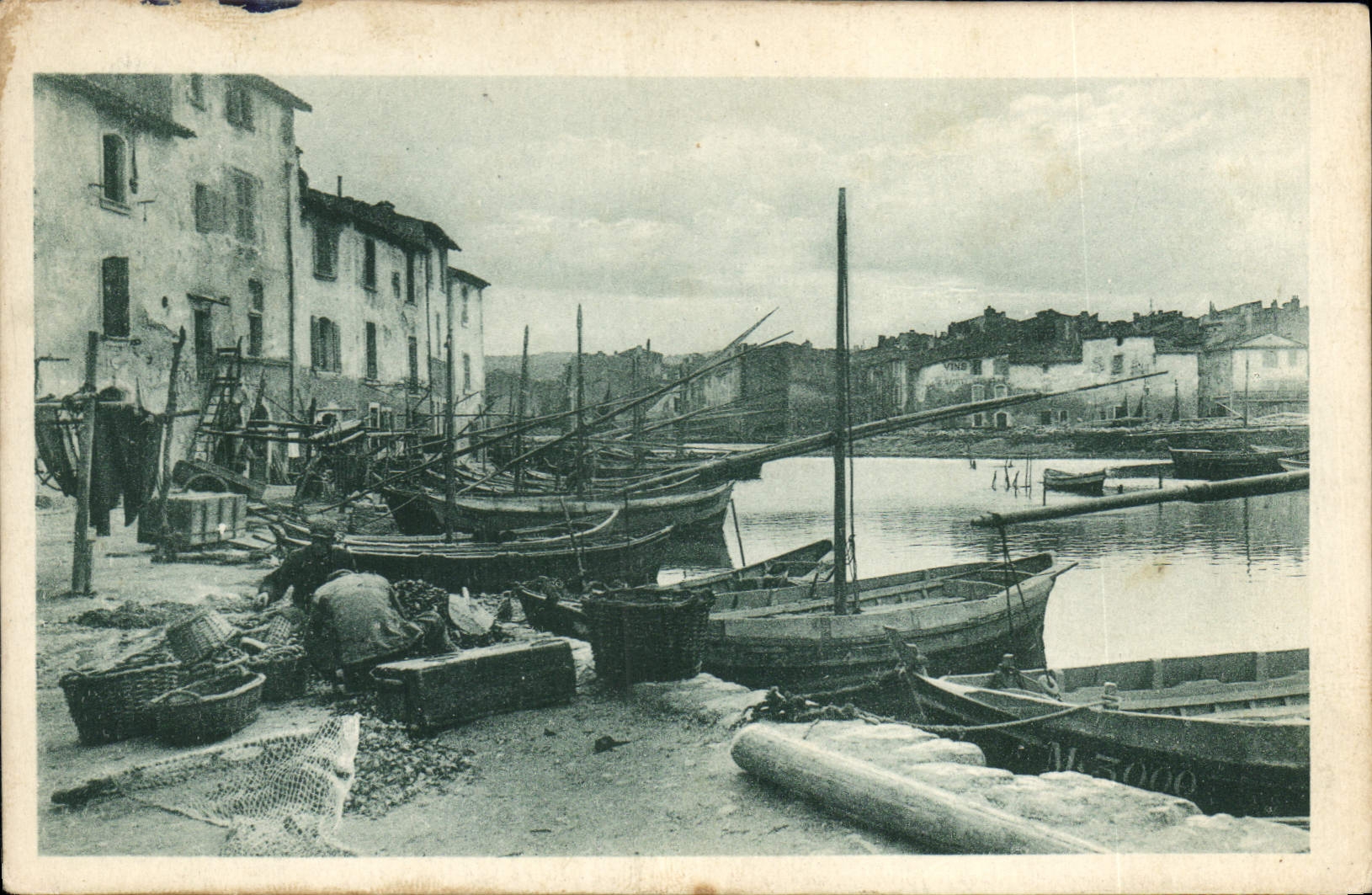 CPA Martigues B du Rhone Bateaux de peche