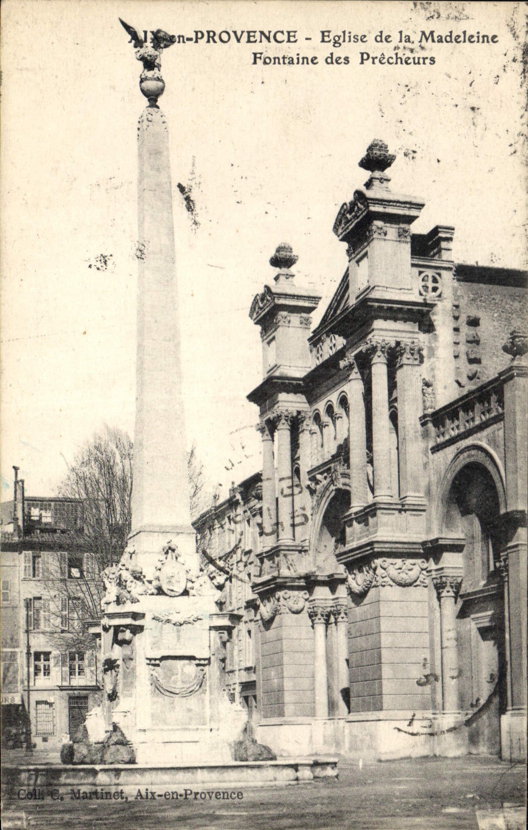 CPA Aix en Provence Eglise de la Madeleine fontaine des Precheurs 