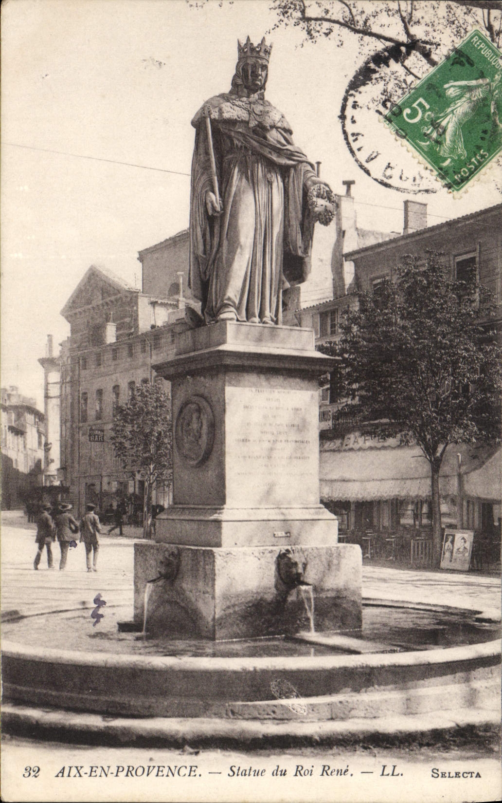 CPA Aix en Provence Statue du Roi Rene