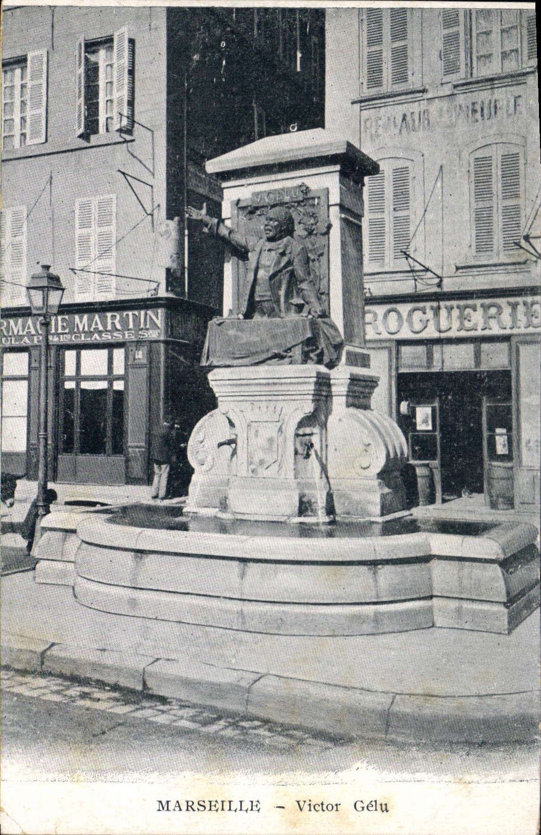 CPA Marseille Victor Gelu Droguerie