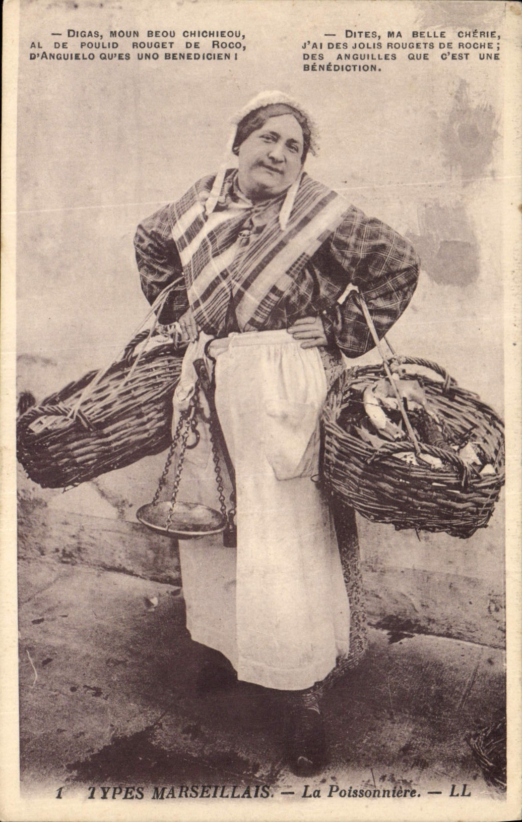 CPA Types Marseillais la Poissonniere  Folklore Femme