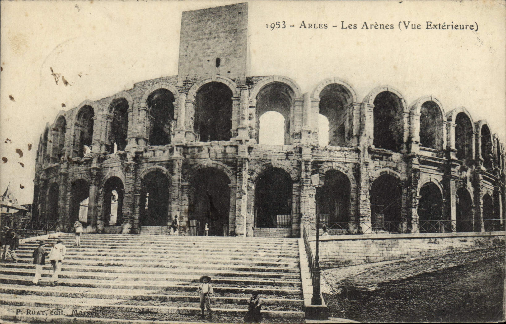 CPA Arles les Arenes vue exterieure 