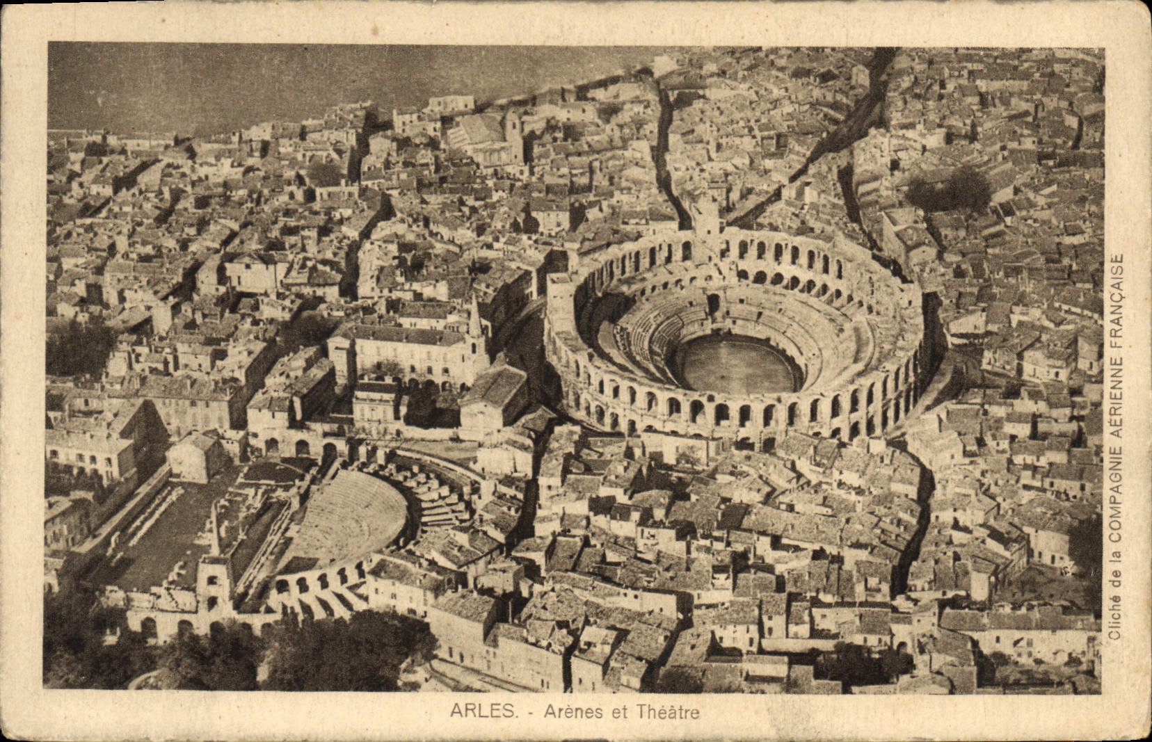 CPA Arles Arenes et Theatre 