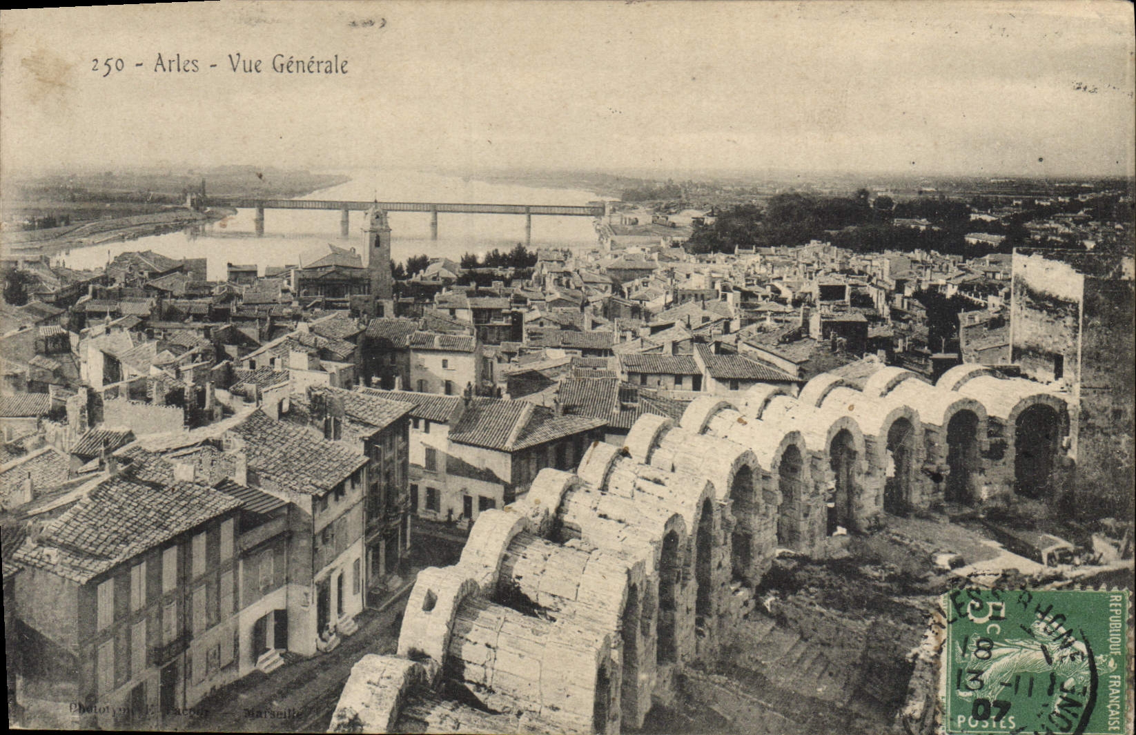 CPA Arles vue generale 