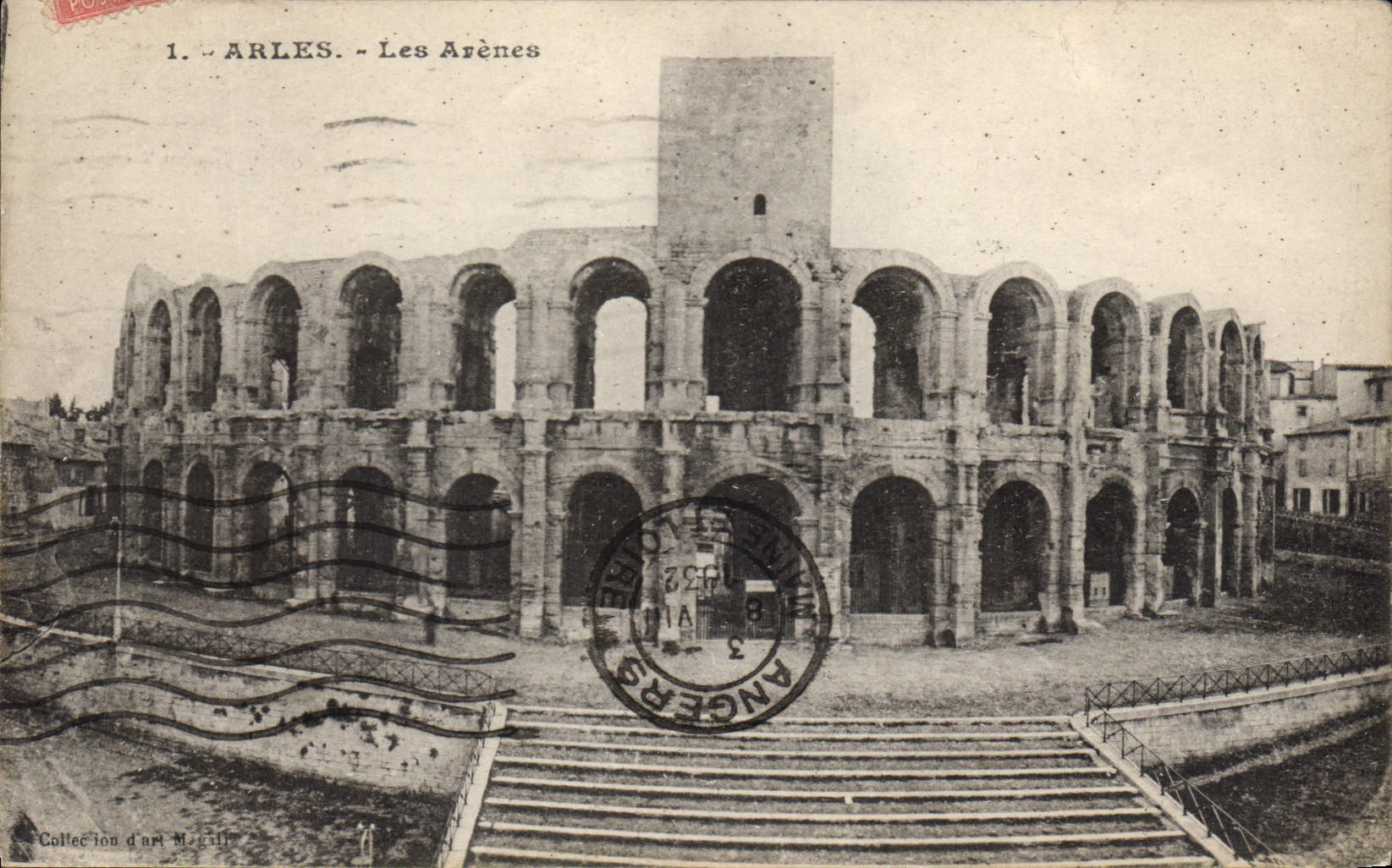 CPA Arles les Arenes 