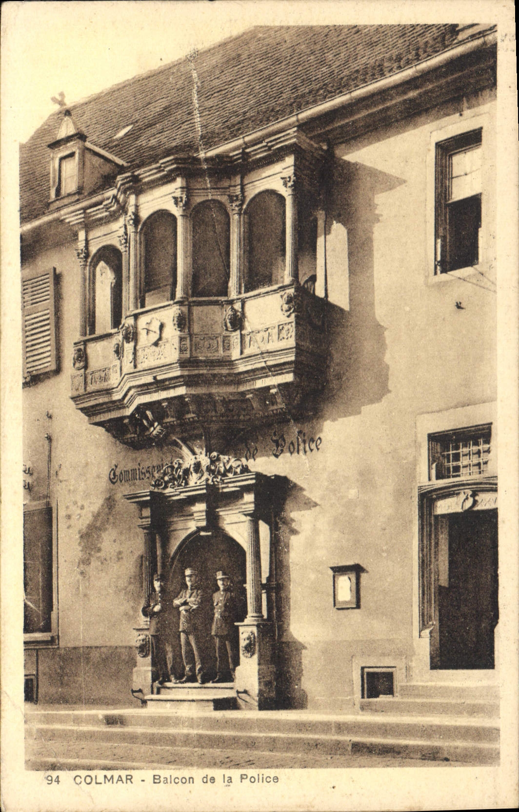 CPA COLMAR Balcon de la police