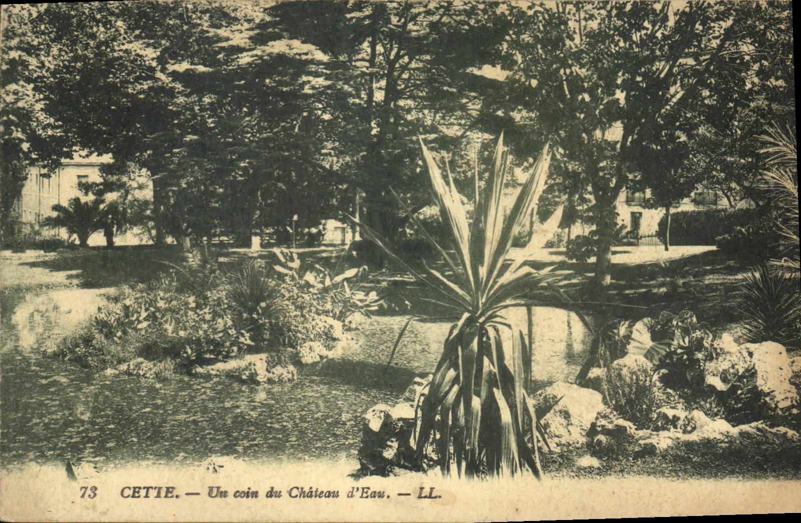 CPA CETTE Un coin du Chateau d'Eau LL