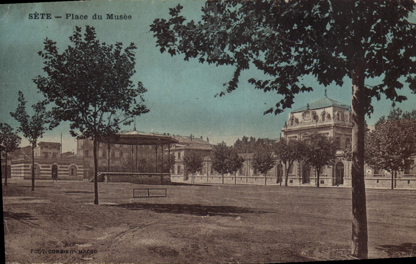 CPA SETE Place du Musee