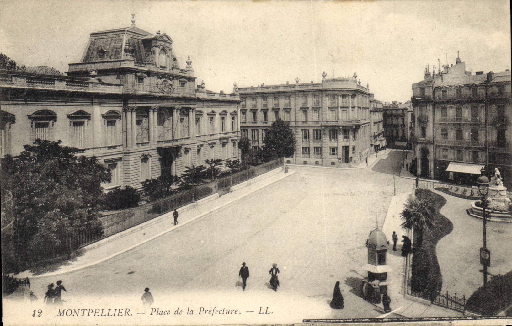 CPA MONTPELLIER Place de la prefecture LL