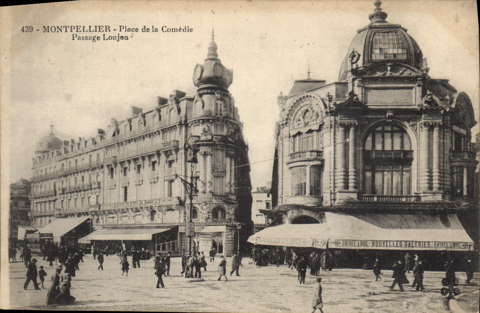 CPA MONTPELLIER place de la Comedie