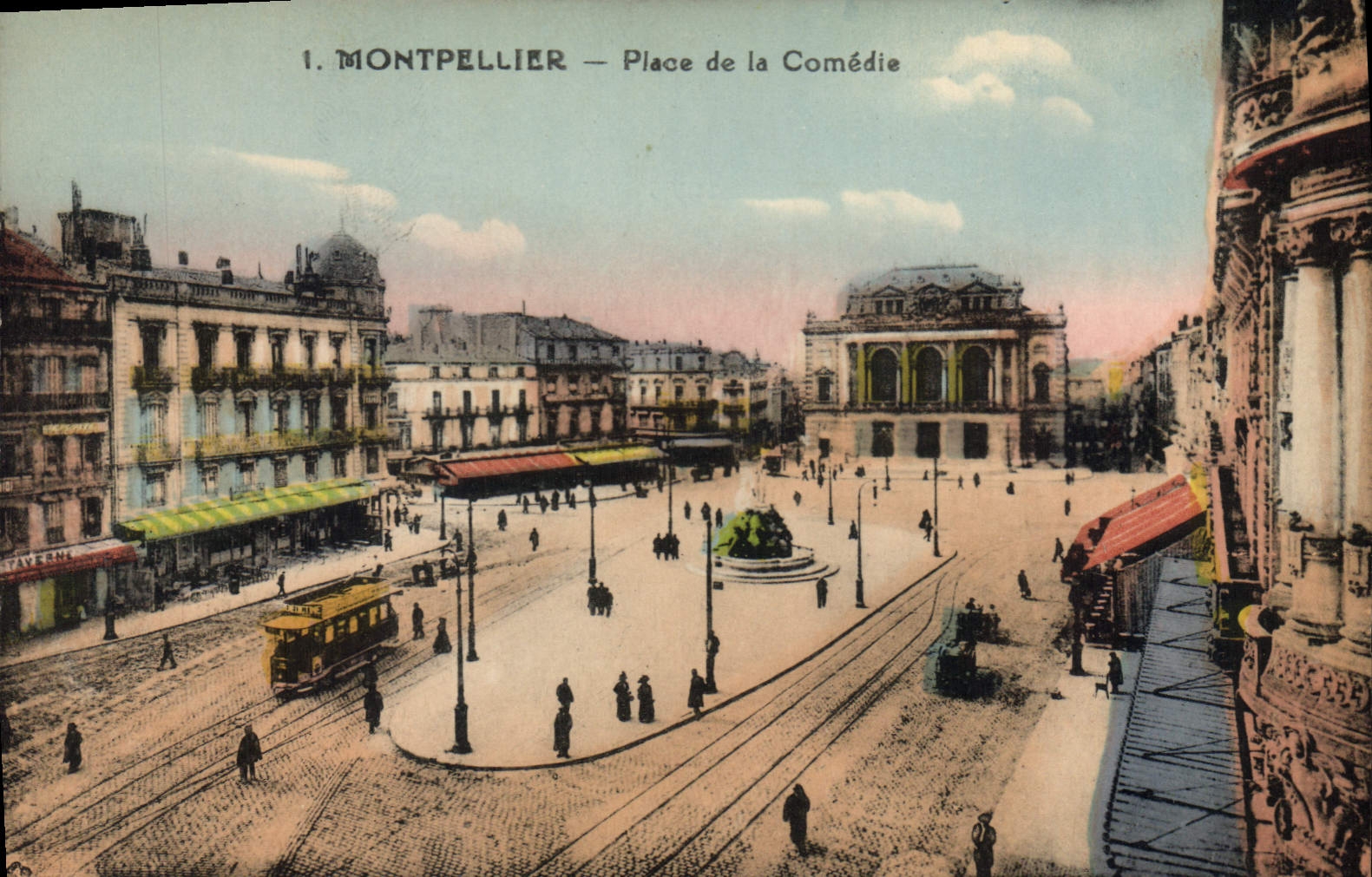 CPA MONTPELLIER Place de la Comedie