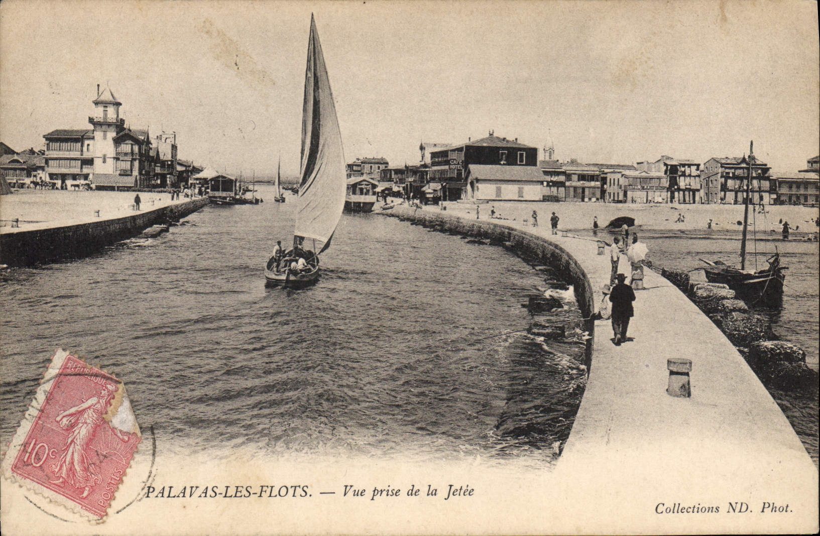 CPA PALAVAS FLOTS Vue de la Jetee