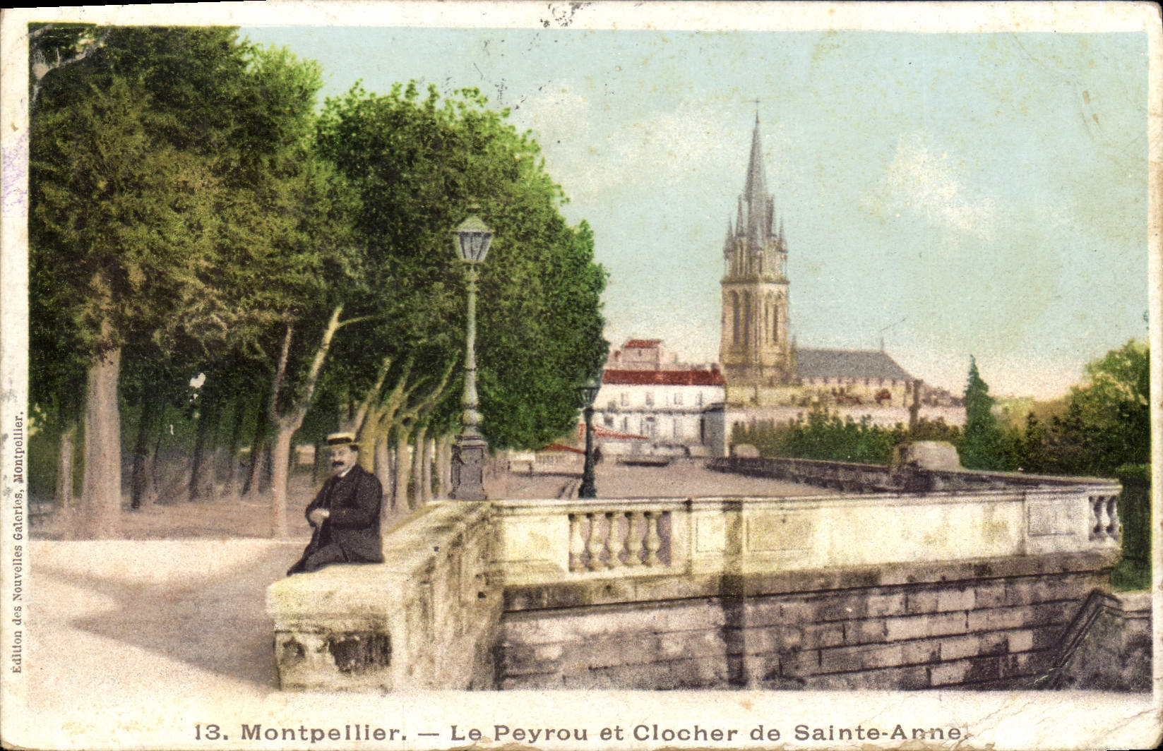 CPA Montpellier Le peyrou et Cloocher de Sainte Anne