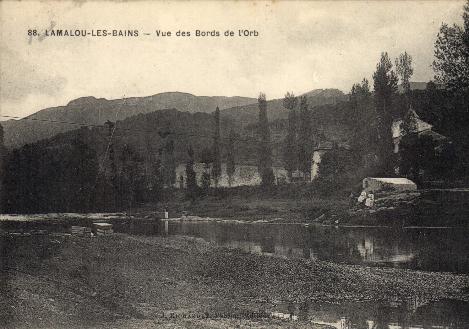 CPA LAMALIOU LES BAINS Vue des Bords de l'Orb