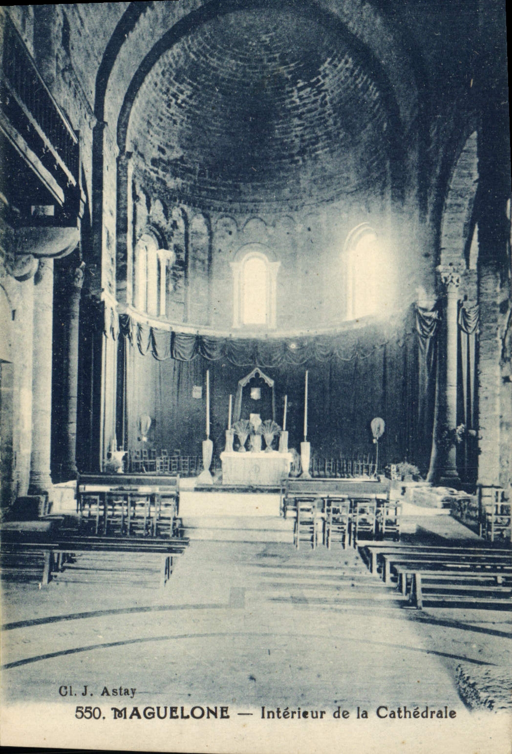 CPA MAGUELONE Interieur de la Cathedrale