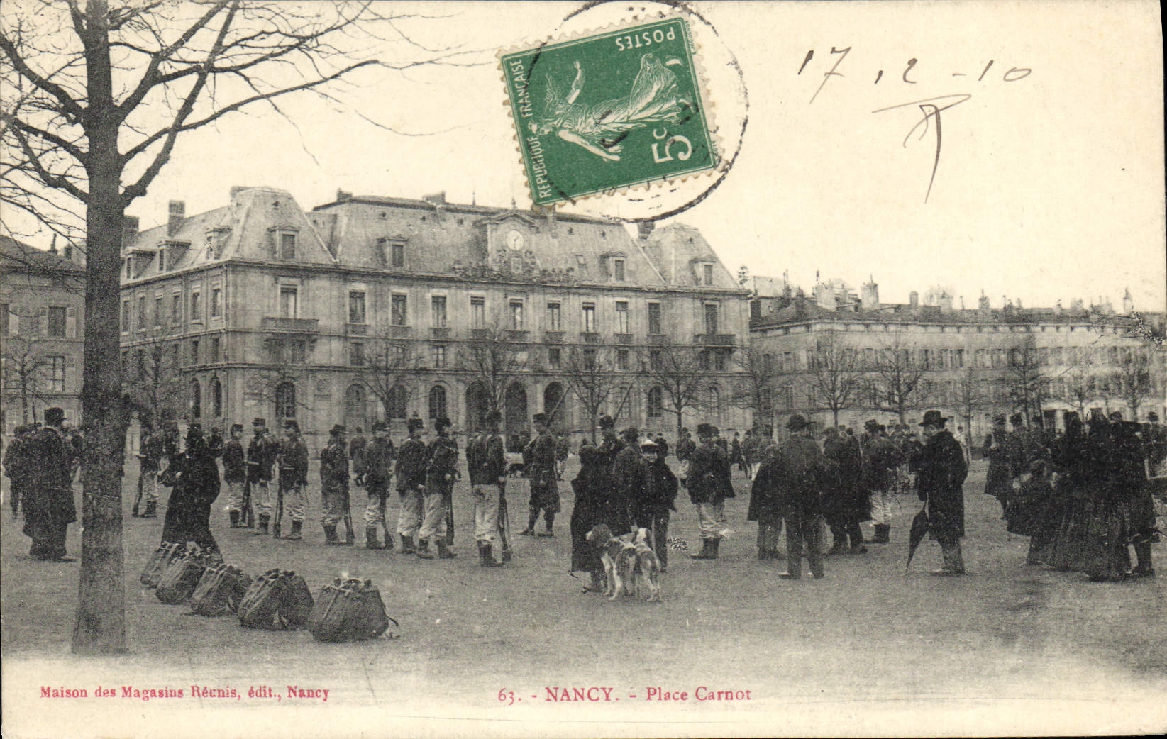 CPA NANCY Place Carnot Militaria