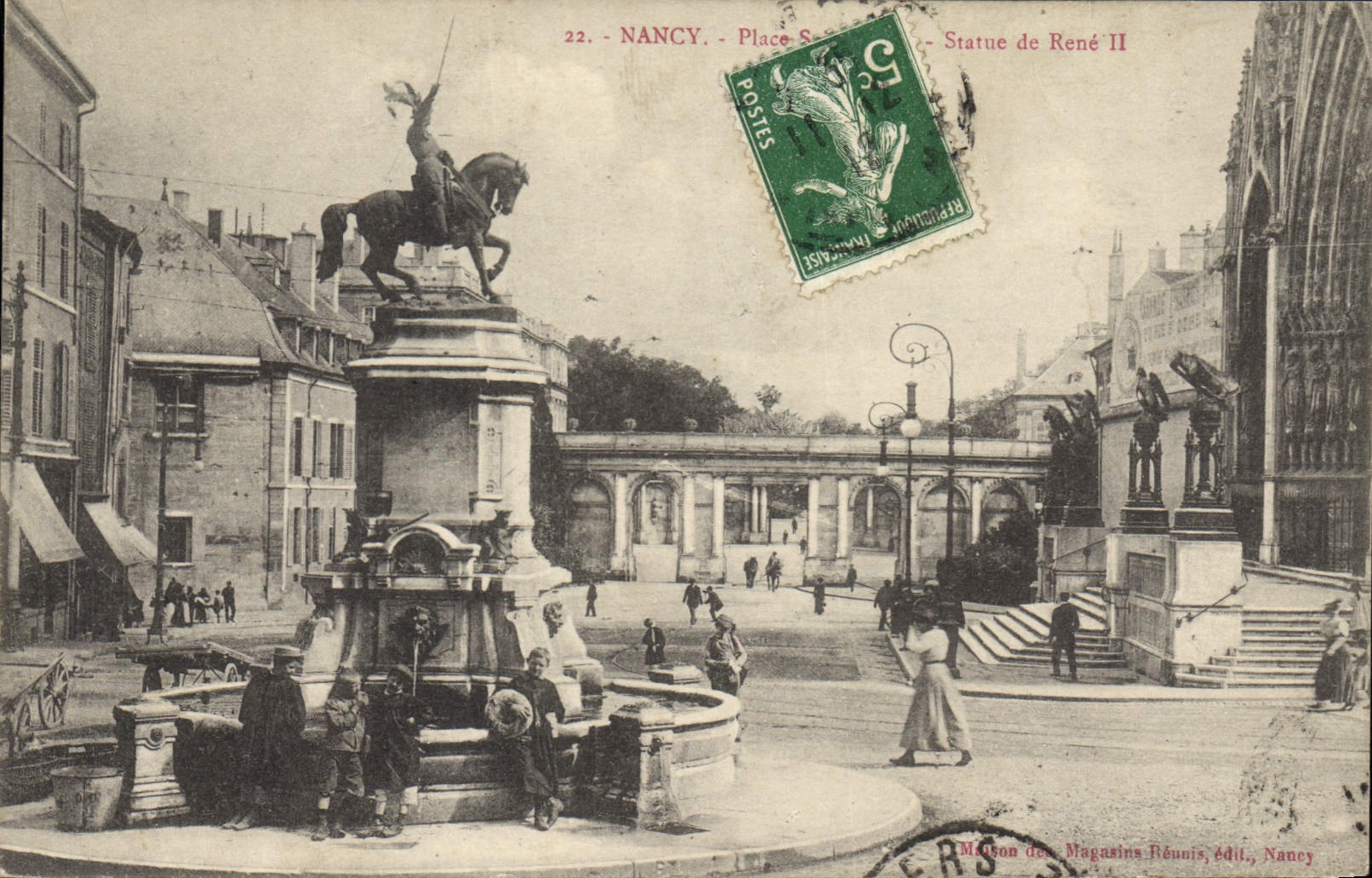CPA Nancy Place Statue de Rene II 