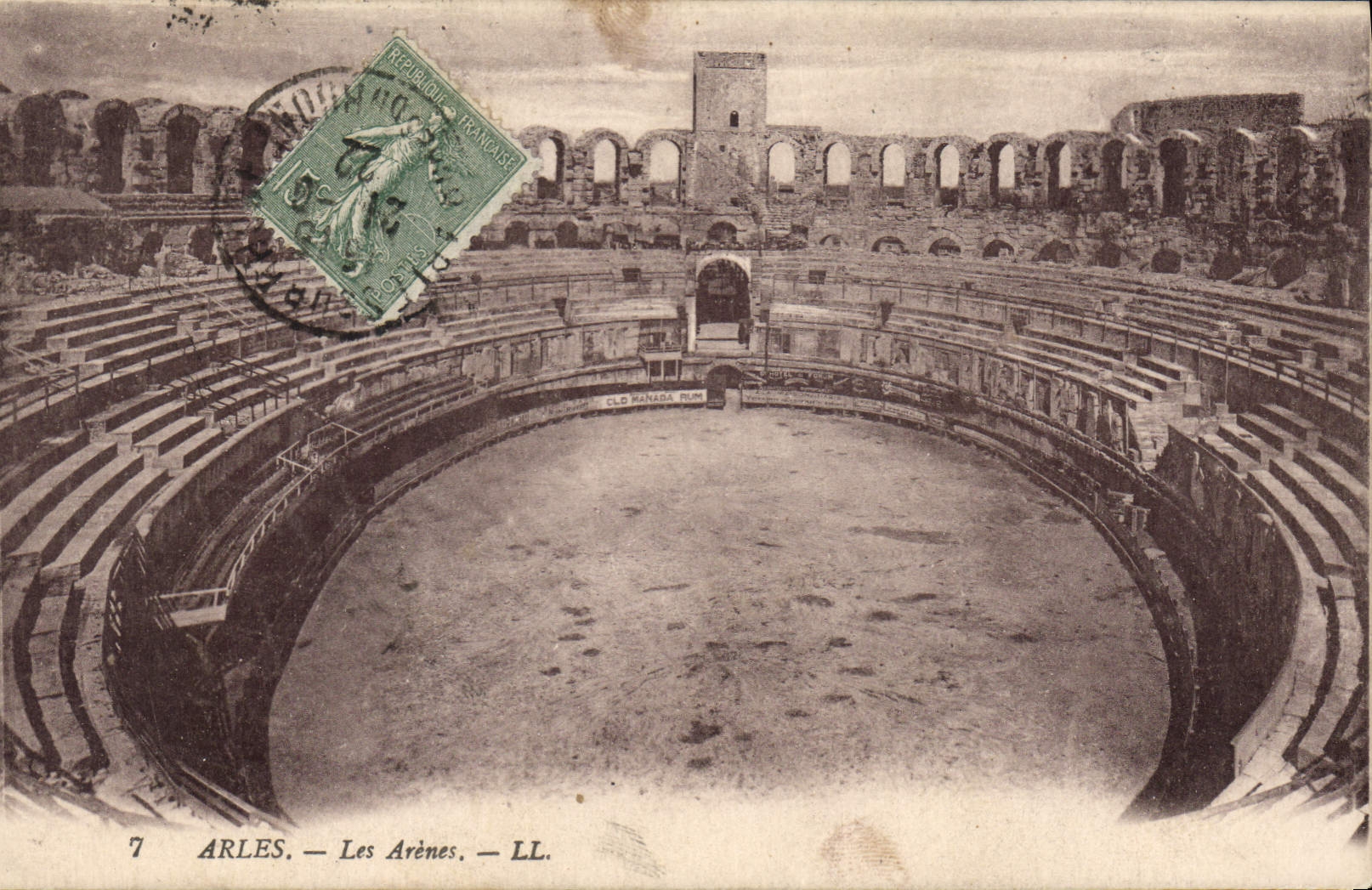 CPA Arles Les Arenes 
