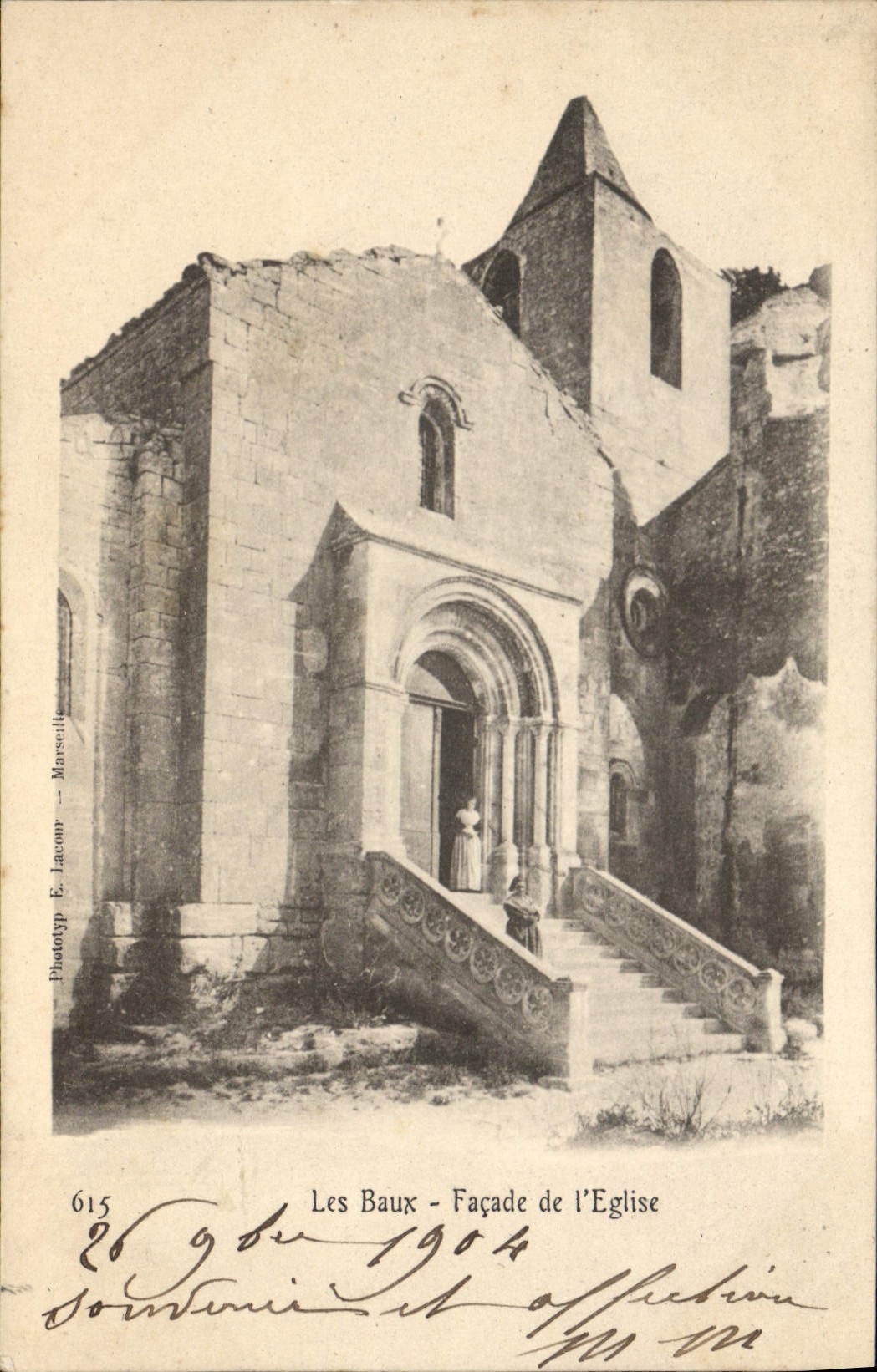 CPA Les Baux Facade de l'Eglise 