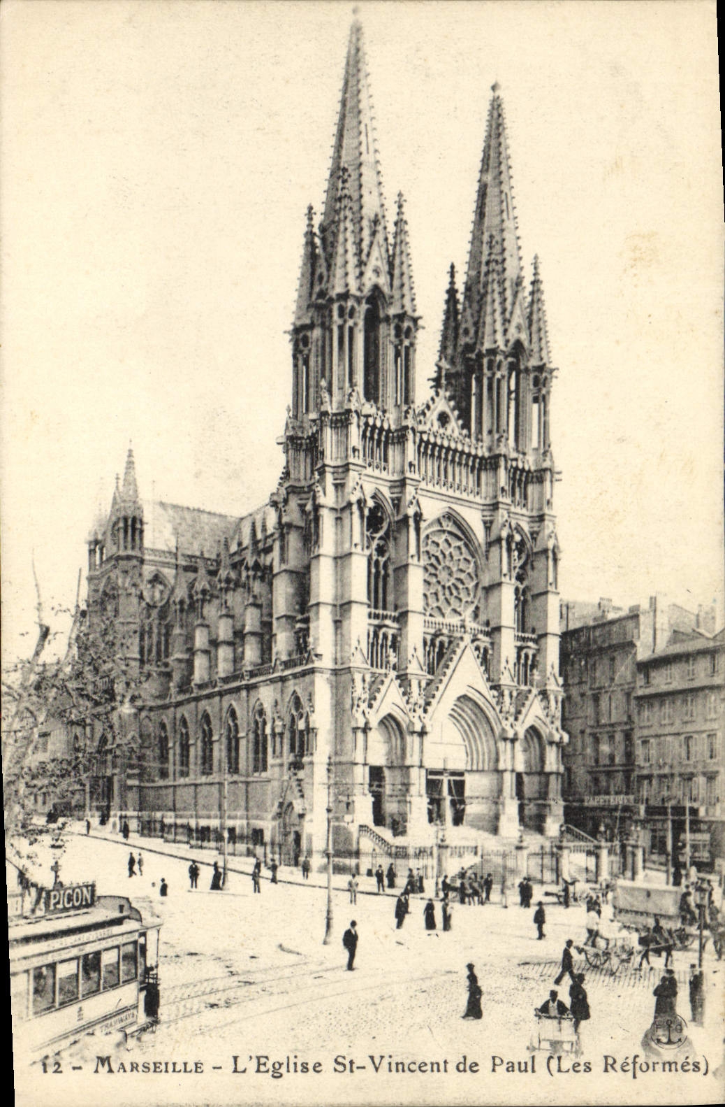 CPA Marseille L'Eglise St Vincent de Paul Les Reformes Tramway