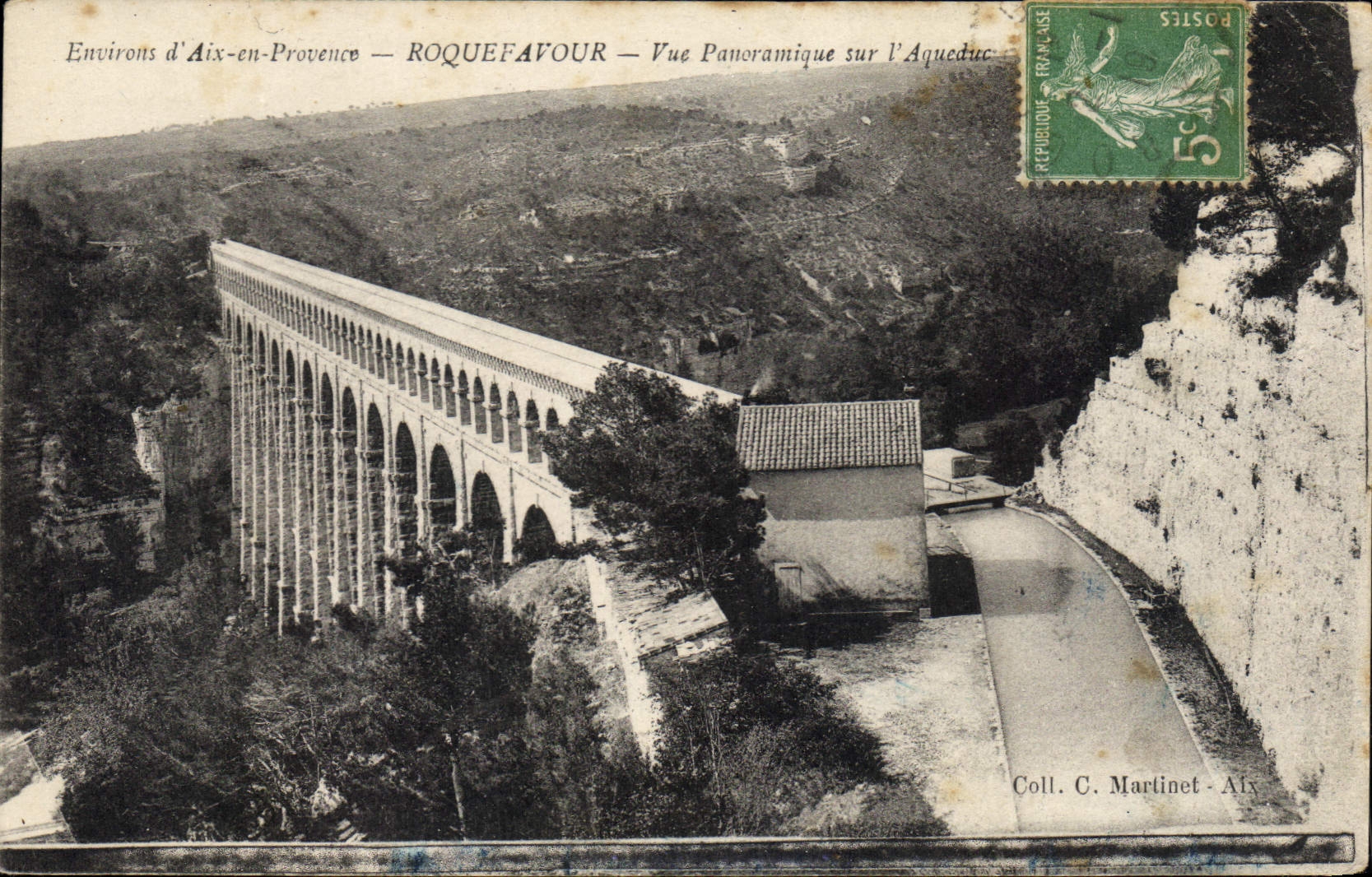 CPA Environs d'Aix en Provence Roquefavour vue panoramique sur l'Aqueduc 