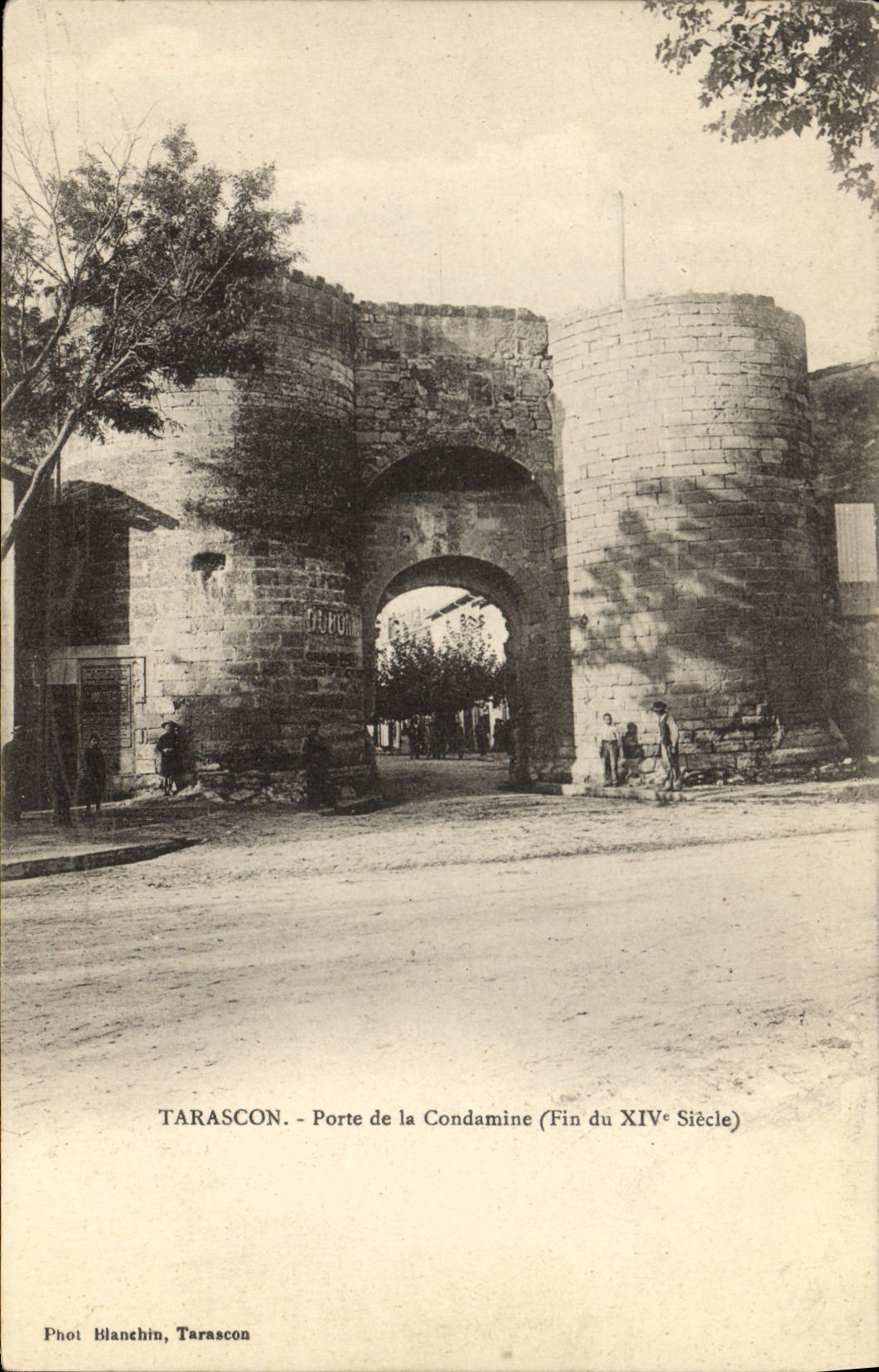 CPA Tarascon Porte de la Condamine fin du XIV siecle