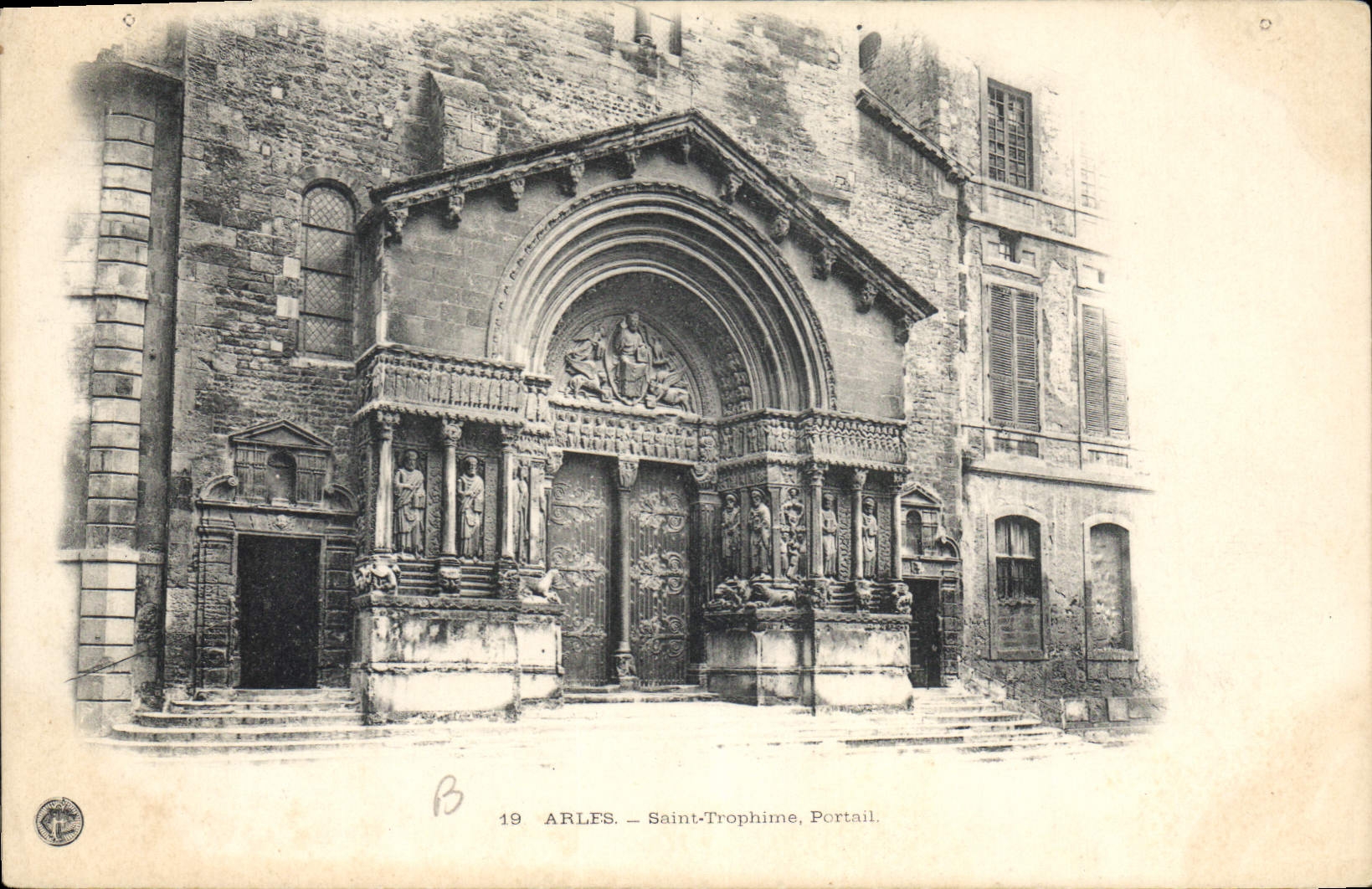 CPA Arles Saint Trophime Portail 