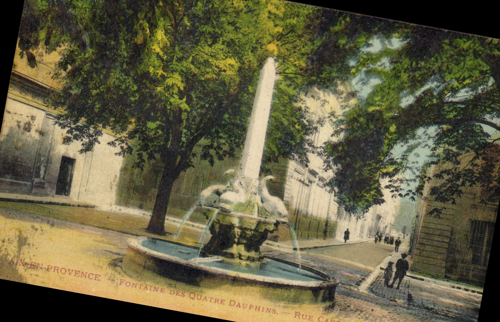 CPA En Provence Fontaine des Quatre Dauphins