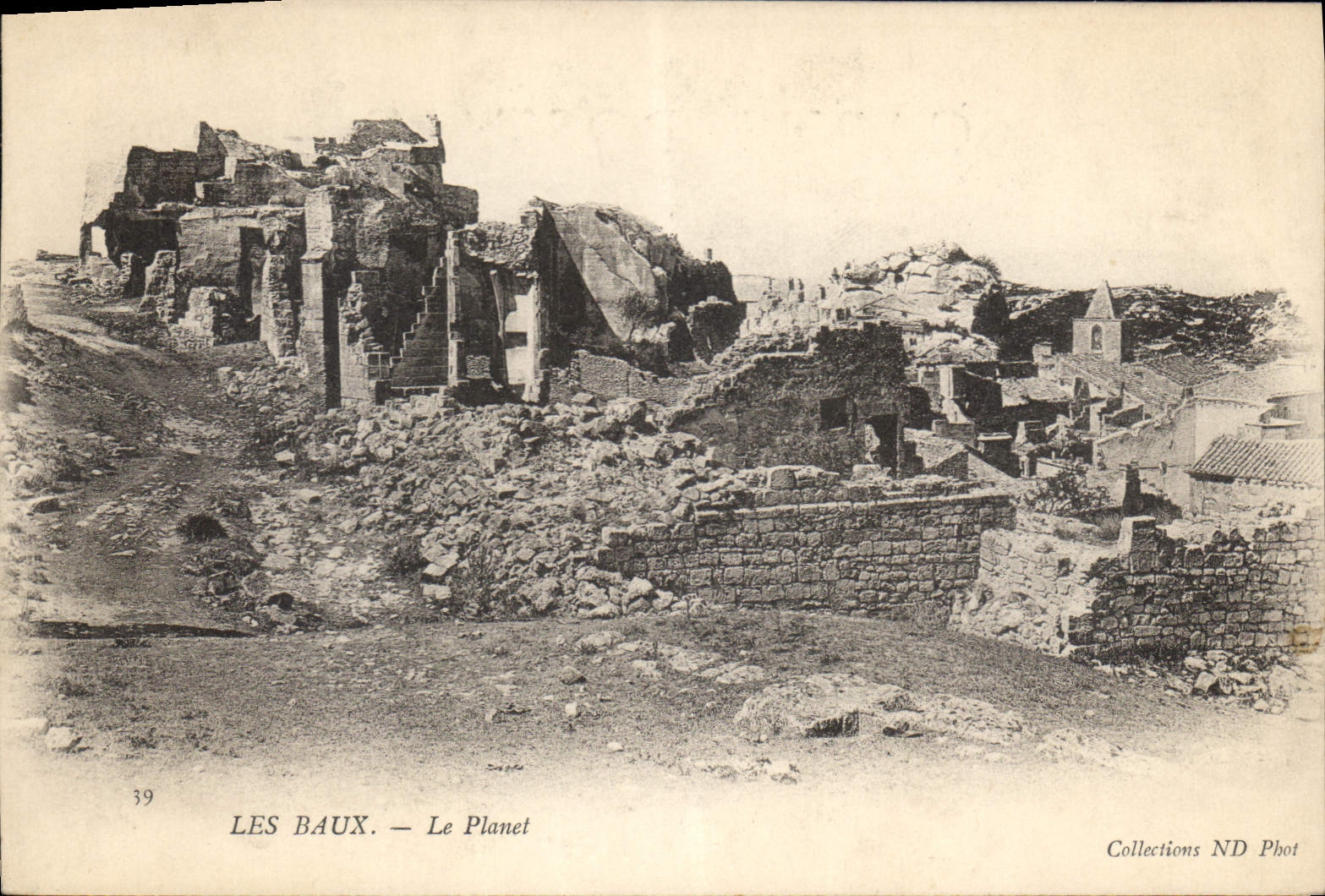 CPA Le Planet Les Baux