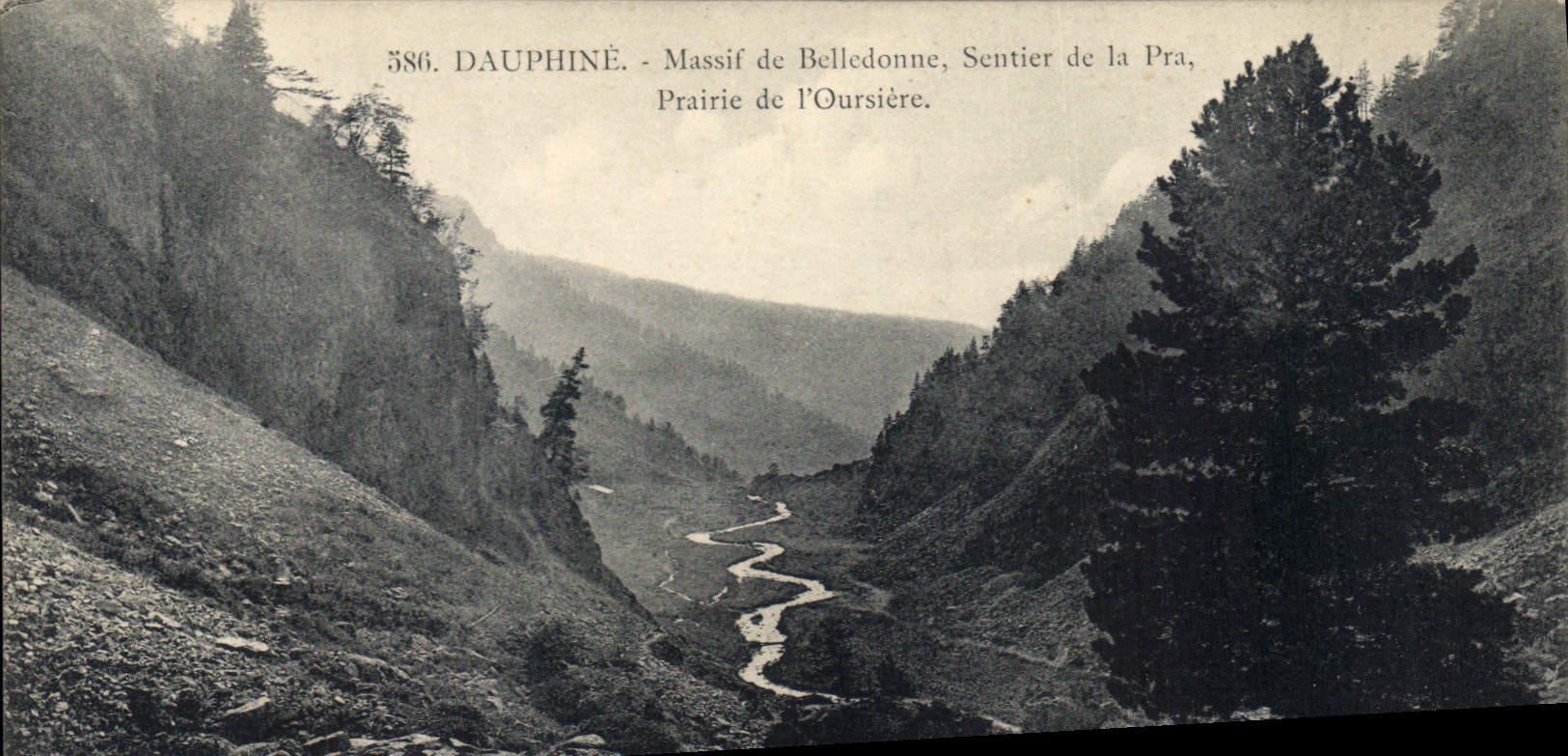 CPA Dauphine Massif de Belledonne Sentier de la Pra Prairie de l'Oursiere