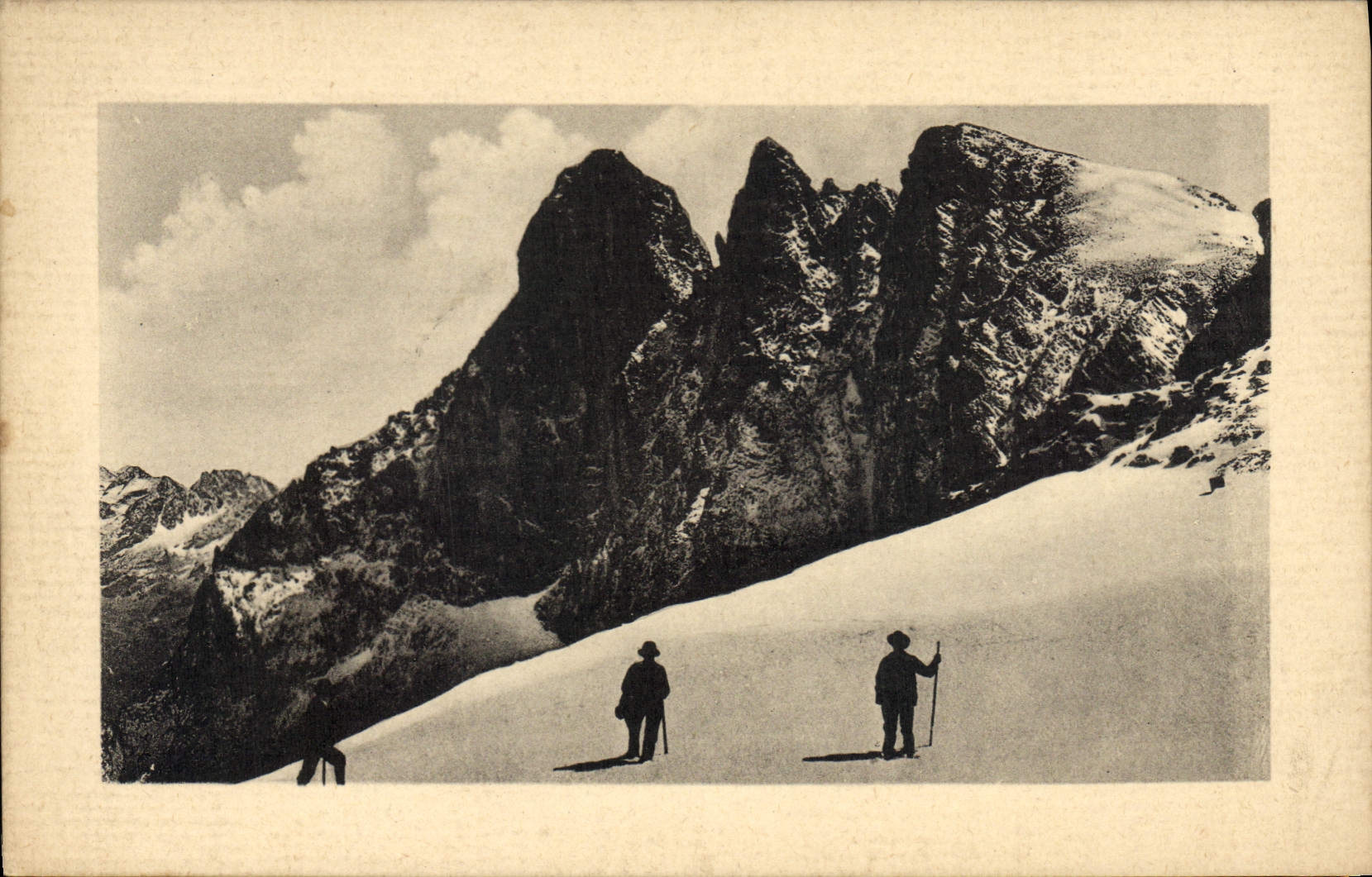 CPA Les trois pics de Belledonne