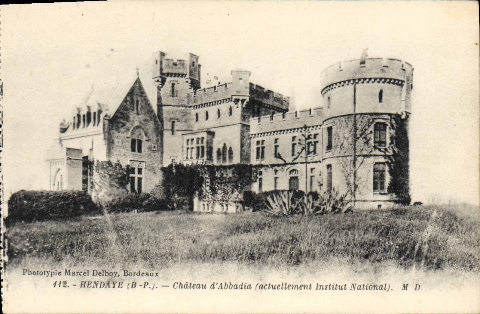 CPA Hendaye Chateau d'Abbadia (actuellement Institut National)