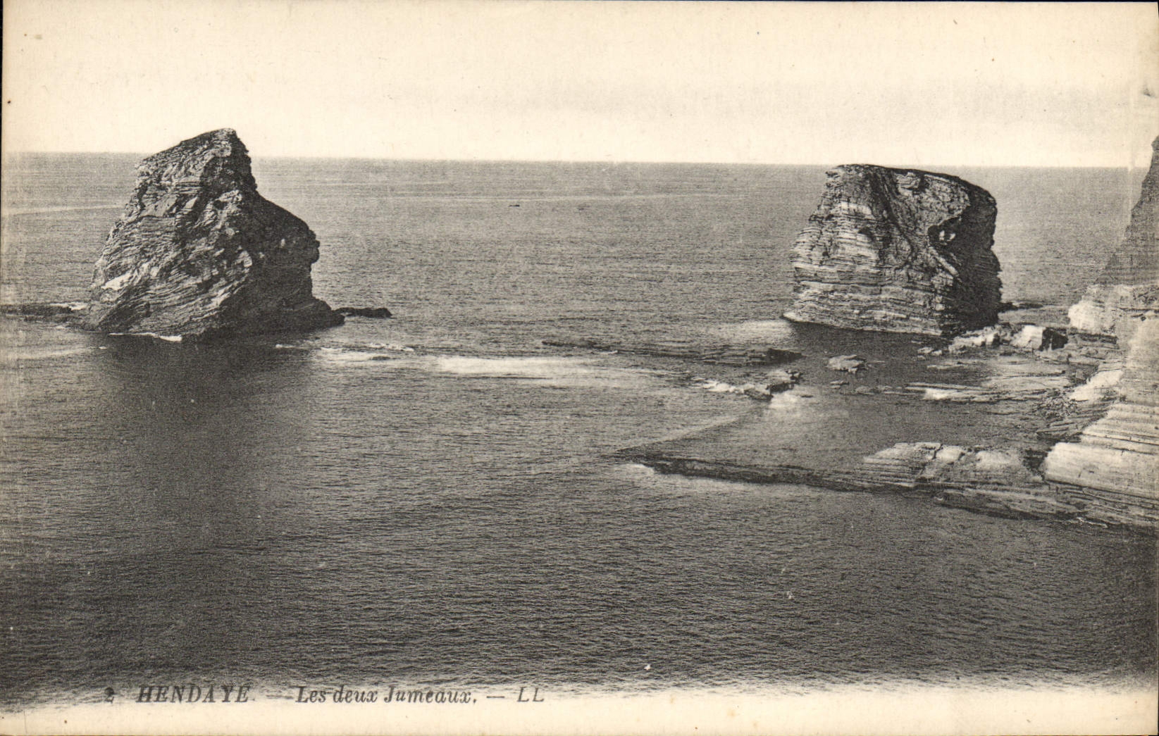 CPA Hendaye Les deux Jumeaux