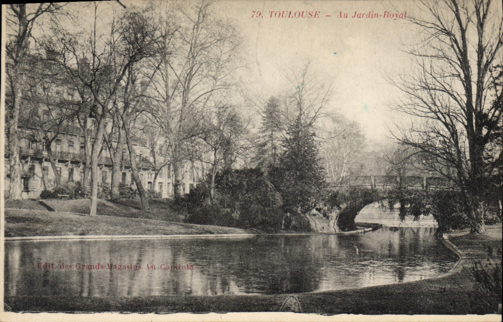 CPA Toulouse Au Jardin Royal