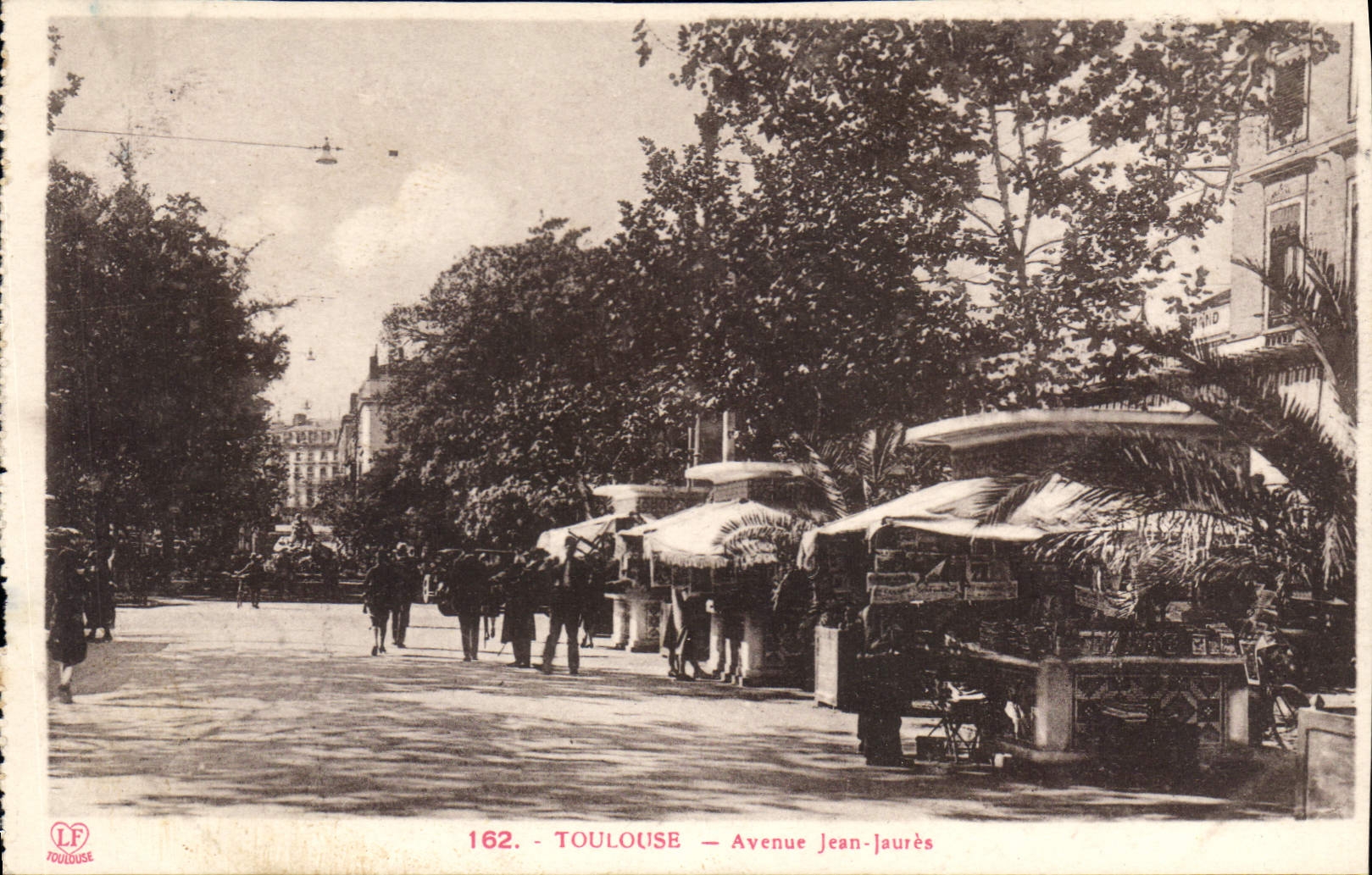 CPA Toulouse Avenue Jean Jaures