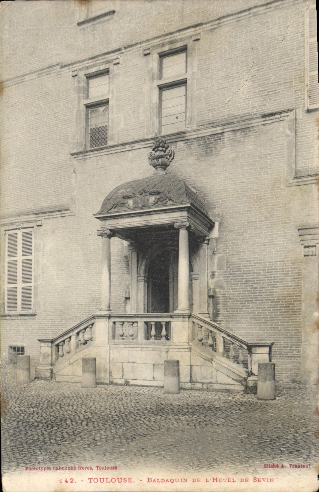 CPA Toulouse Baldaquin de l'Hotel de Sevin