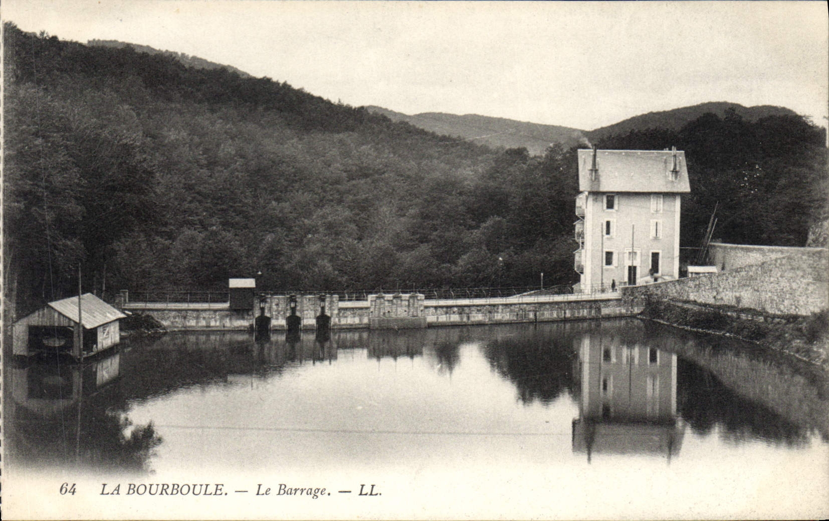 CPA La Bourboule Le Barrage